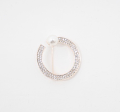 C Brooch - Light Luxury High-End Clothing Accessories Pearl Pin