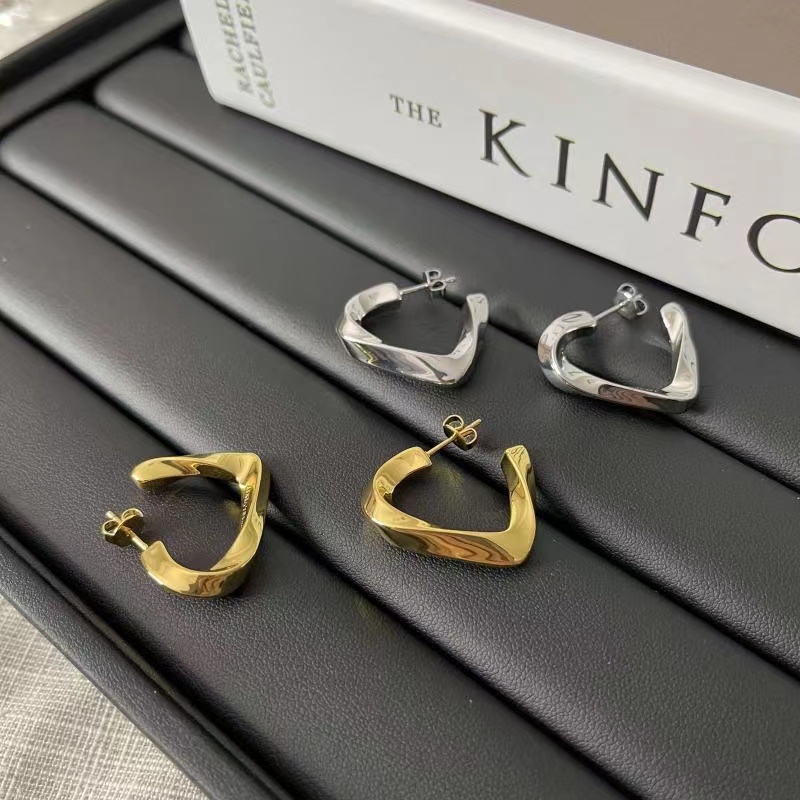 Twisted Love Earrings European American Metal Geometry Personality Cold Simple Temperament Earrings Ear Loops Specification drawing