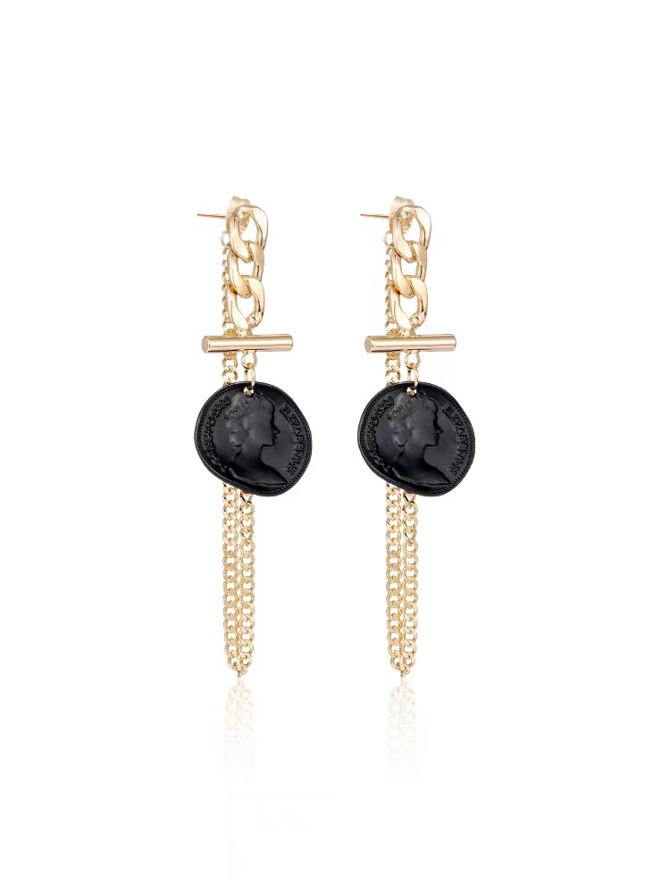 Vintage Head Earrings Female Stud Earrings 2022 New Fashion Niche Design Sense Of Light Luxury High-Grade Earrings