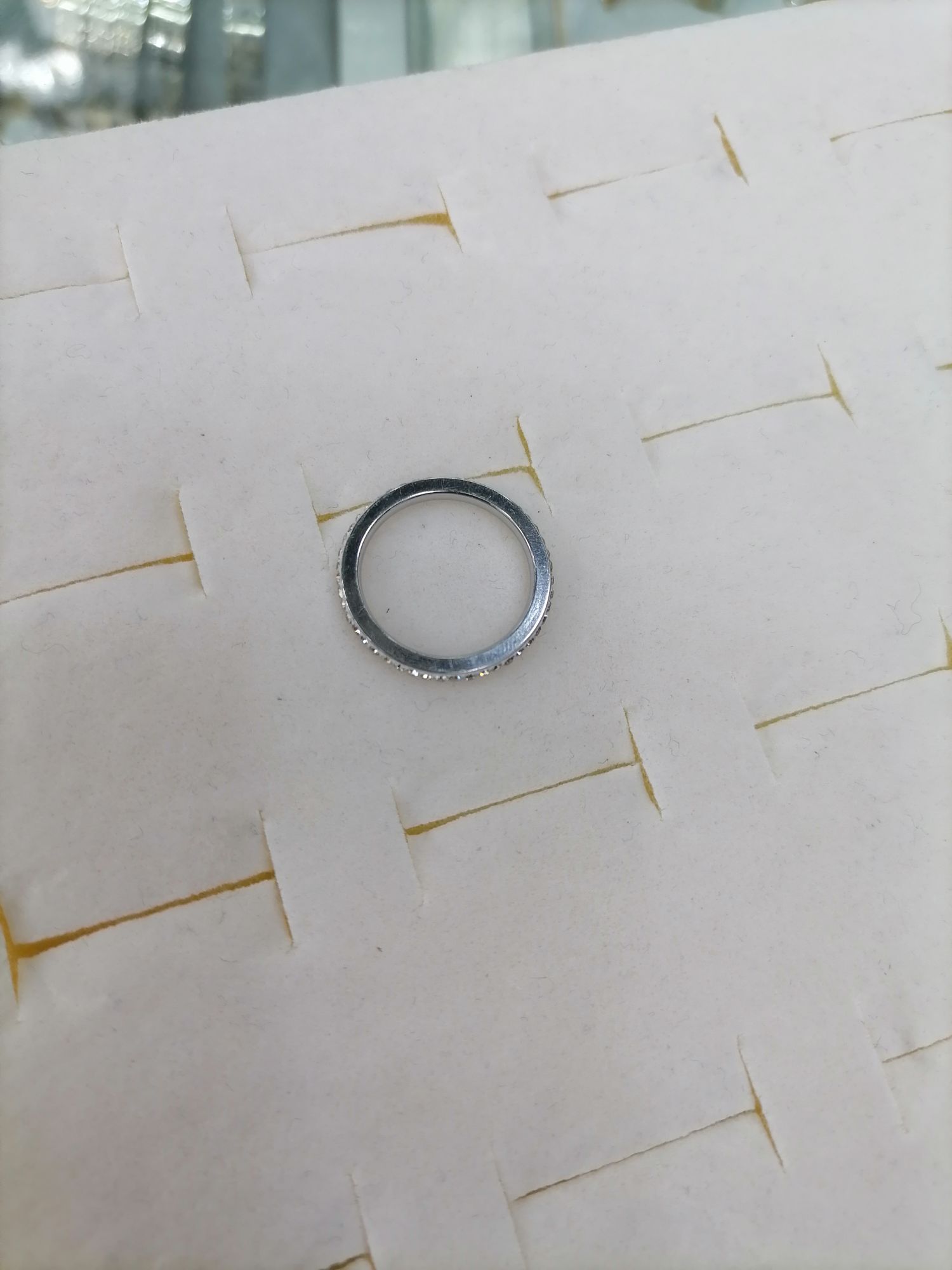 Titanium steel silver ring cut with diamond