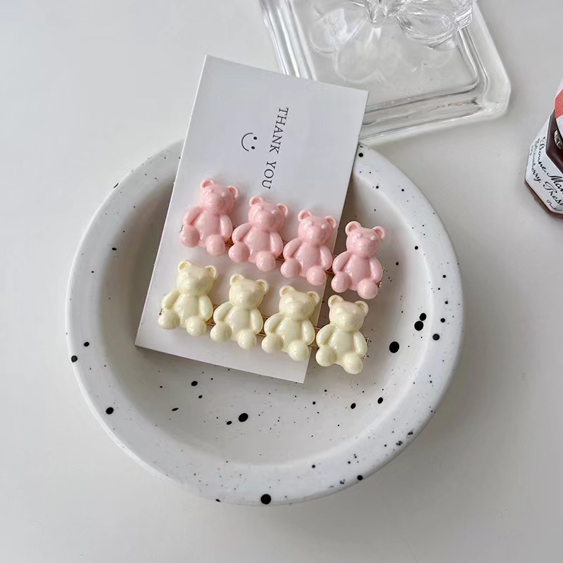 Step By Step Bear Resin Accessories
