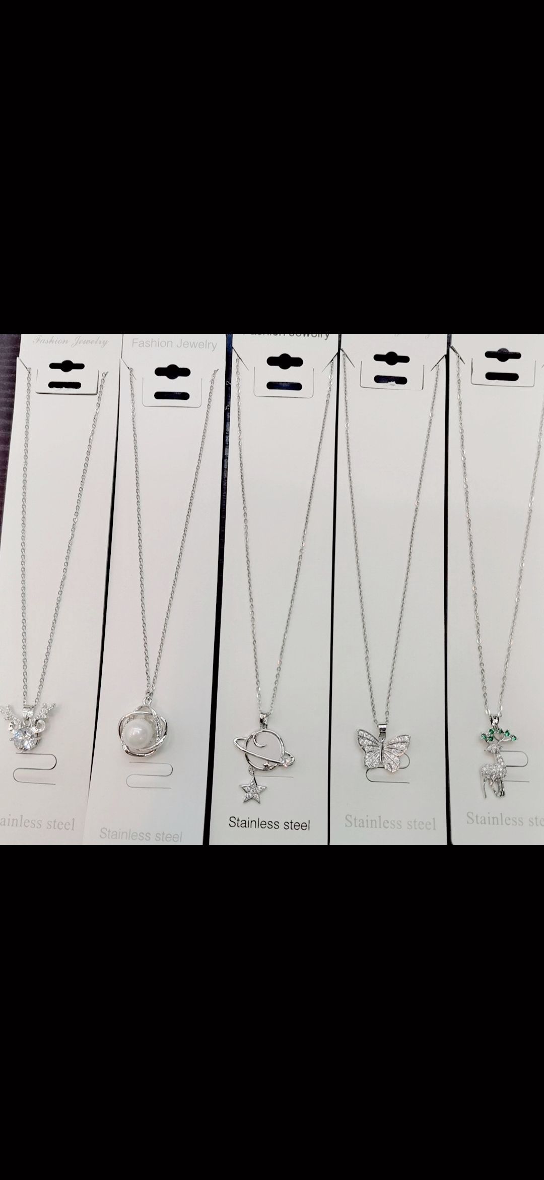 Xinchen LKSTYLE non-fading titanium steel necklace, ins cold style, high-end feel, niche design, exquisite internet-famous style detail image 2