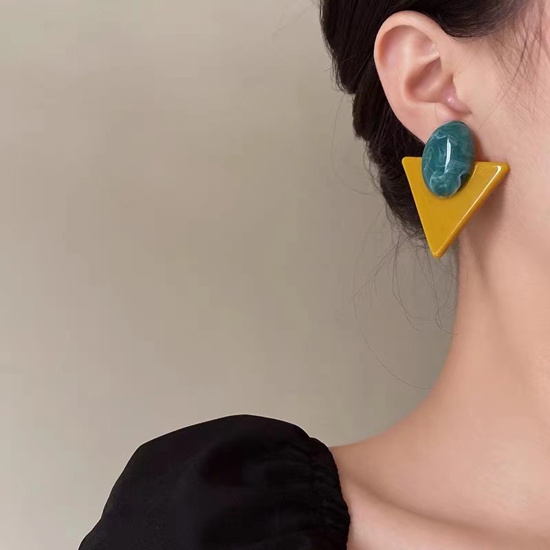 Triangle geometric earring Silver needle Allergy proof earring with colored Ni jewelry Model 051