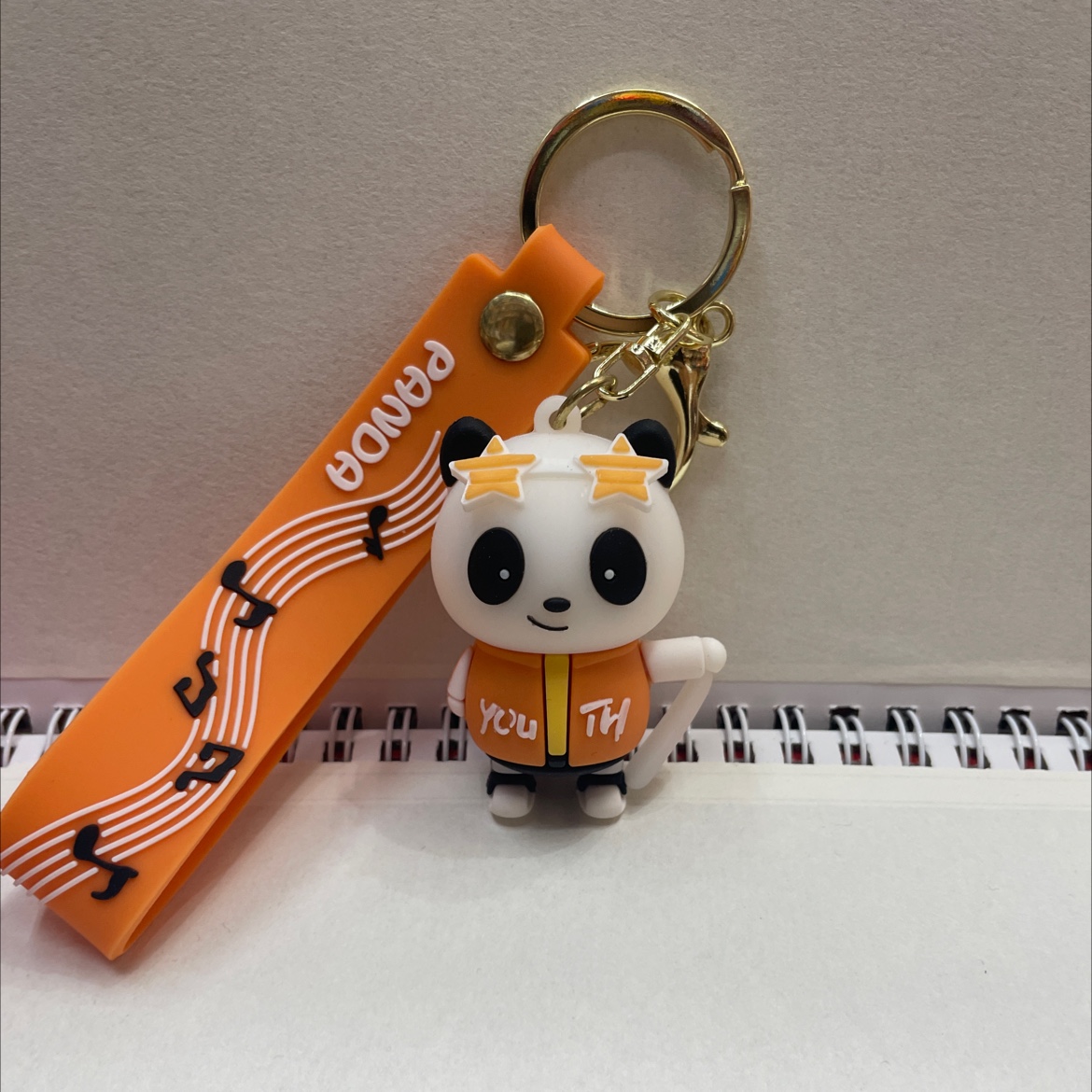 音乐熊猫公仔钥匙扣女可爱包包挂饰新年钥匙链详情图2