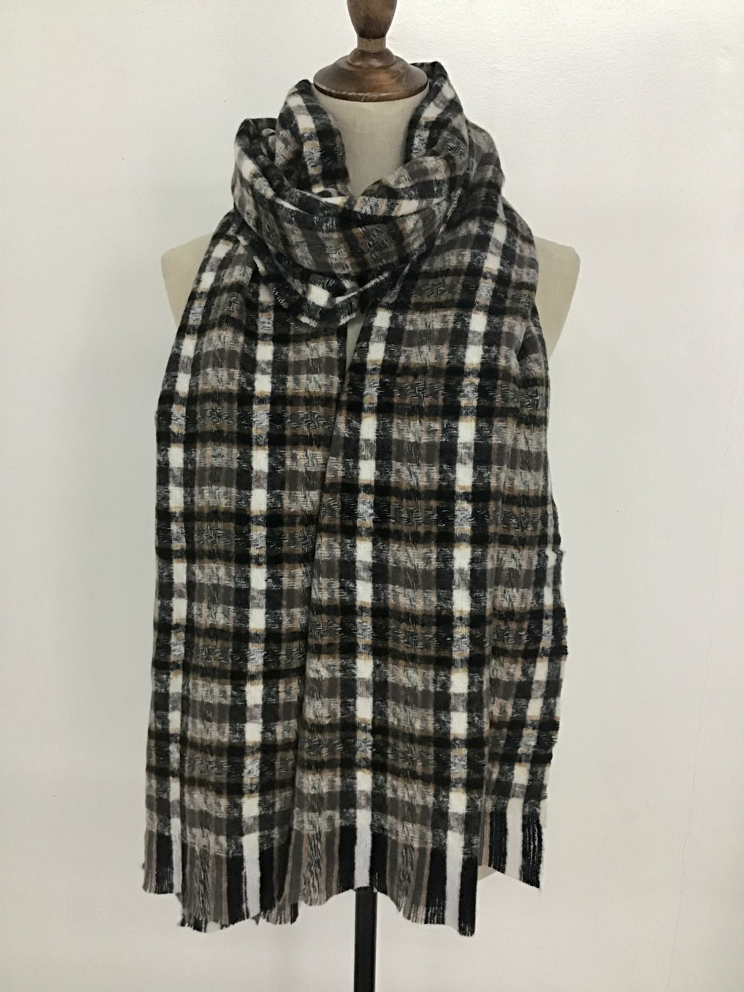 Bristle Plaid Scarf Fall/Winter Discount Stock Scarf Specification drawing
