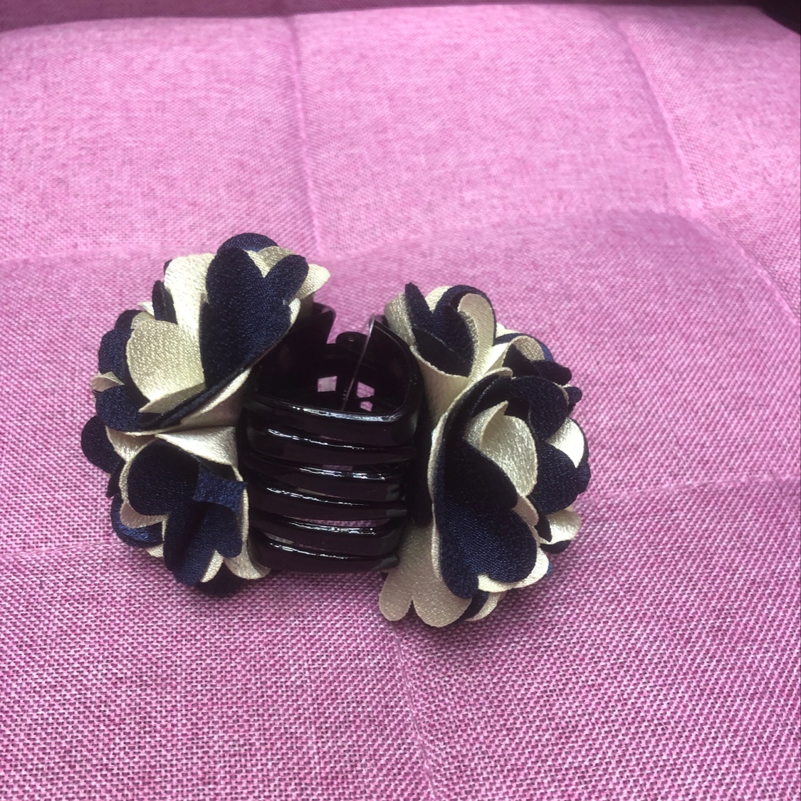 Xingyang Jewelry New Cloth Two-Color Flower Claw Xy7639 details Picture