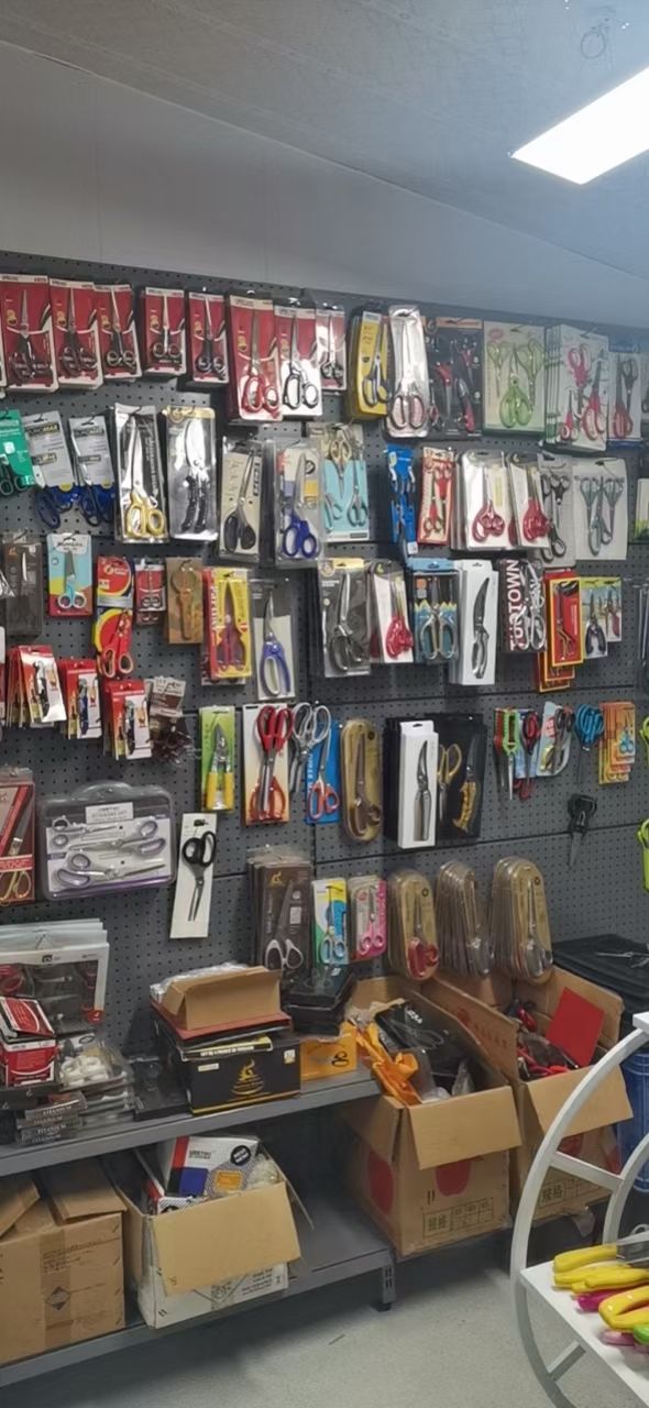 Office and educational knives, scissors, tools, scissors, scissors, office scissors, tailor scissors, student scissors, hairdressing scissors, lace scissors, beauty scissors, children's scissors, lace scissors, thread scissors Application Scenario