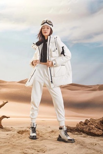 Korean version of fashion lightweight warm jacket down jacket 932