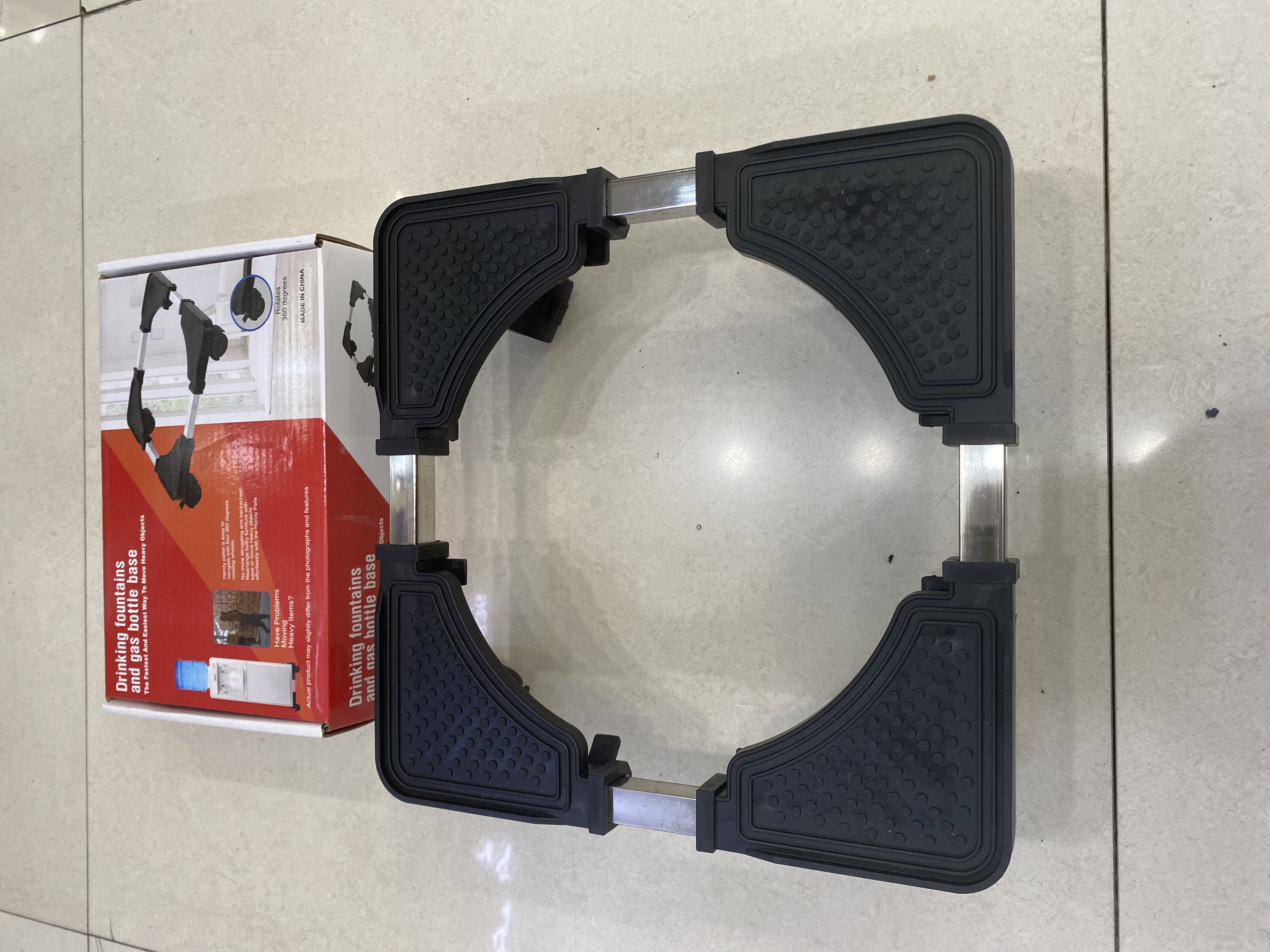 Water dispenser base support