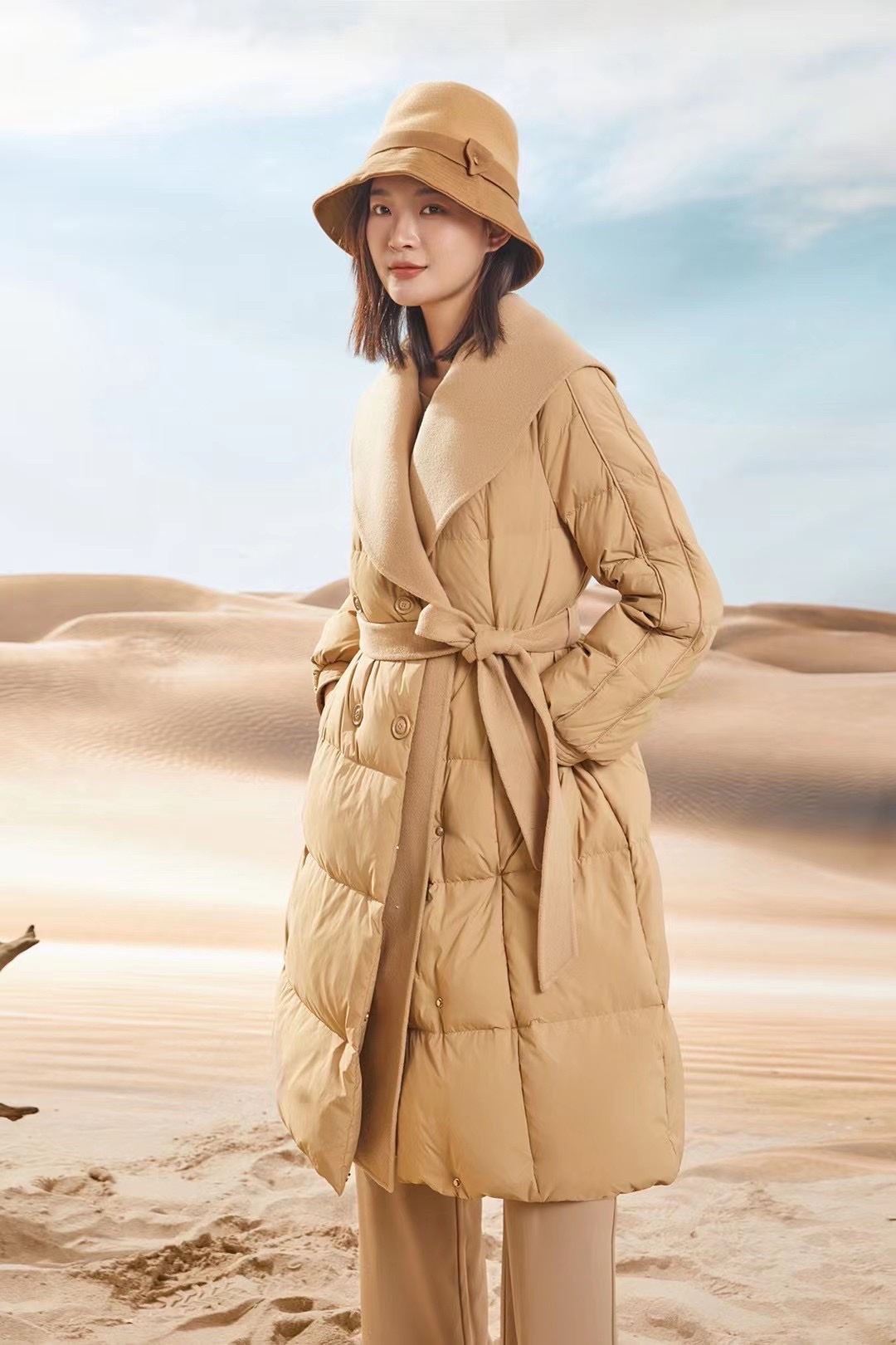 Mid-length down jacket women's new Korean version of loose fashion autumn and winter warm women's down jacket 944 thumbnail