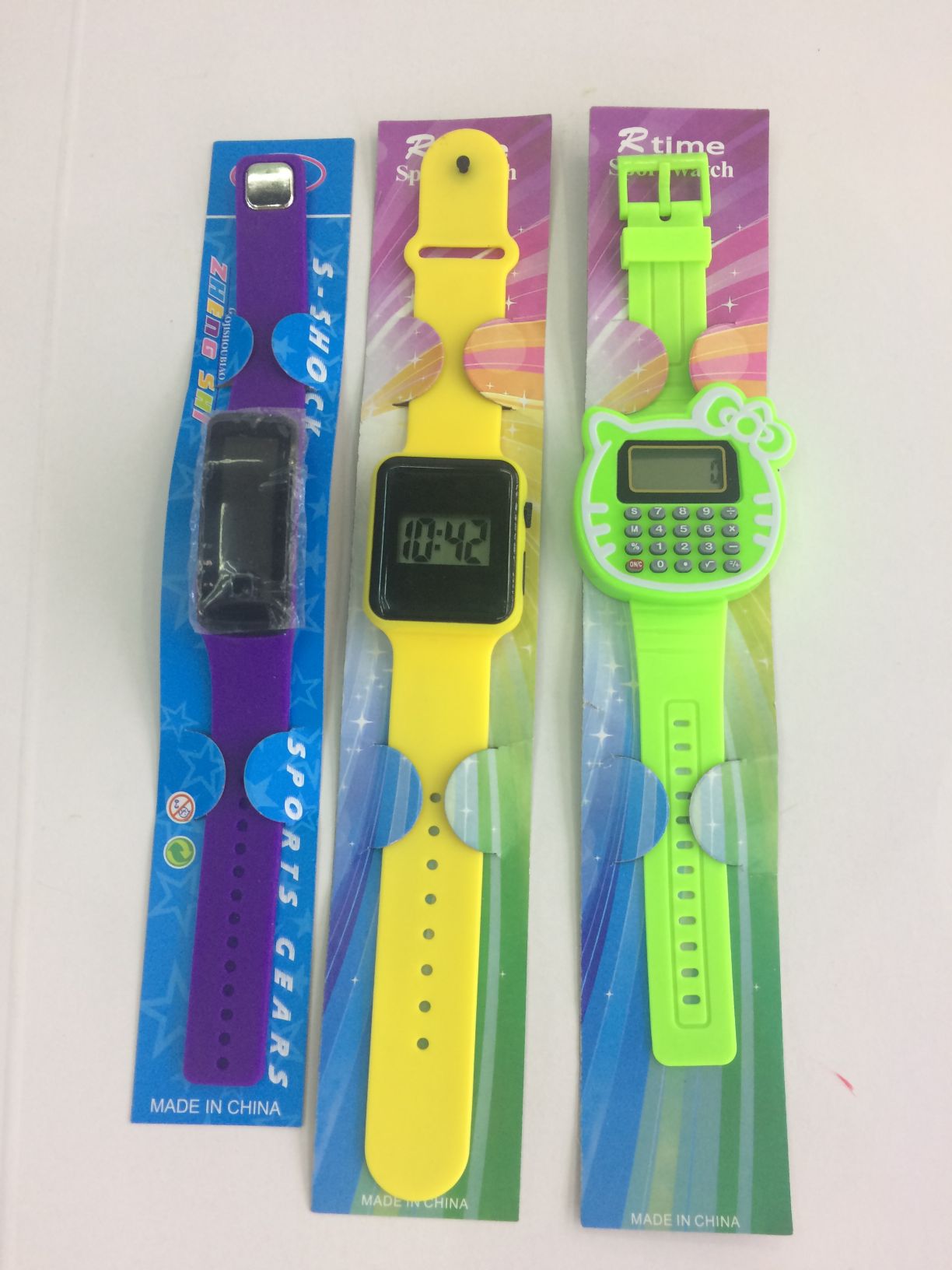 儿童手表学生男孩运动手表女孩手环电子表 LED显示手表  小礼品 活动赠送 高高电子玩具 1详情2