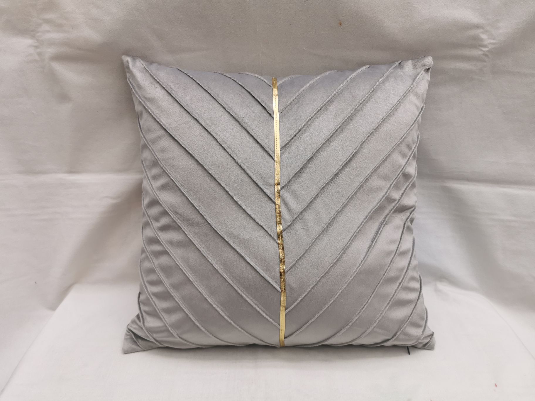 Creative Splicing Throw Pillow Pillow Cover Cushion Watch Movie Sofa Throw Pillow Car Back Specification drawing