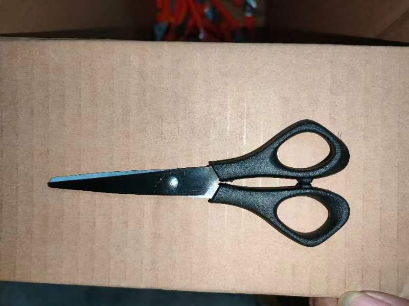 Scissors, scissors, hairdressing scissors, office scissors, office and educational scissors, knife scissors, stationery scissors, student scissors, hardware knives, knife scissors, paper-cutting scissors details Picture