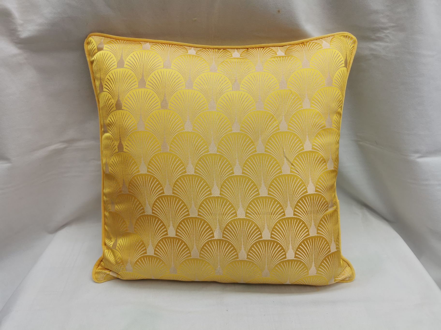 High Precision Pillow Pillow Cover Cushion Cushion Cover Sofa Pillow Car Lumbar Support details Picture