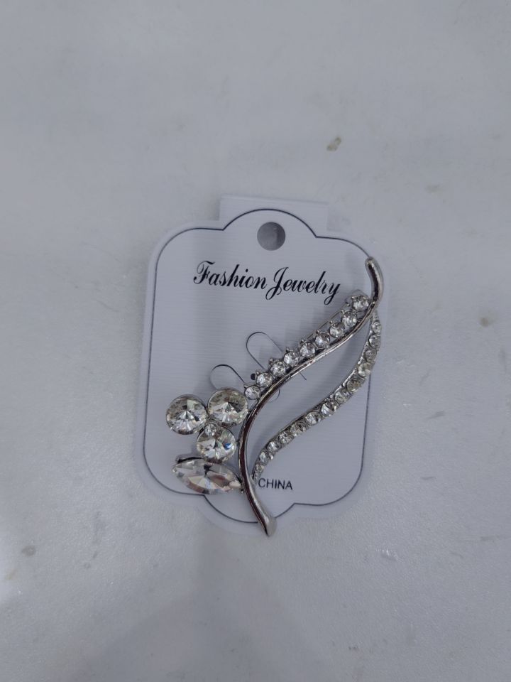 Brooch 54, Stylish, Popular Accessories, Can Be Customized In A Variety Of Colors.