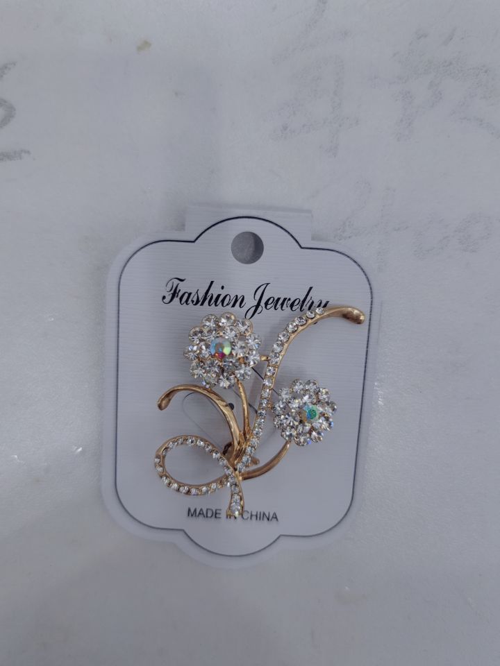 Brooch 55, Stylish, Popular Accessories, Can Be Customized In A Variety Of Colors.