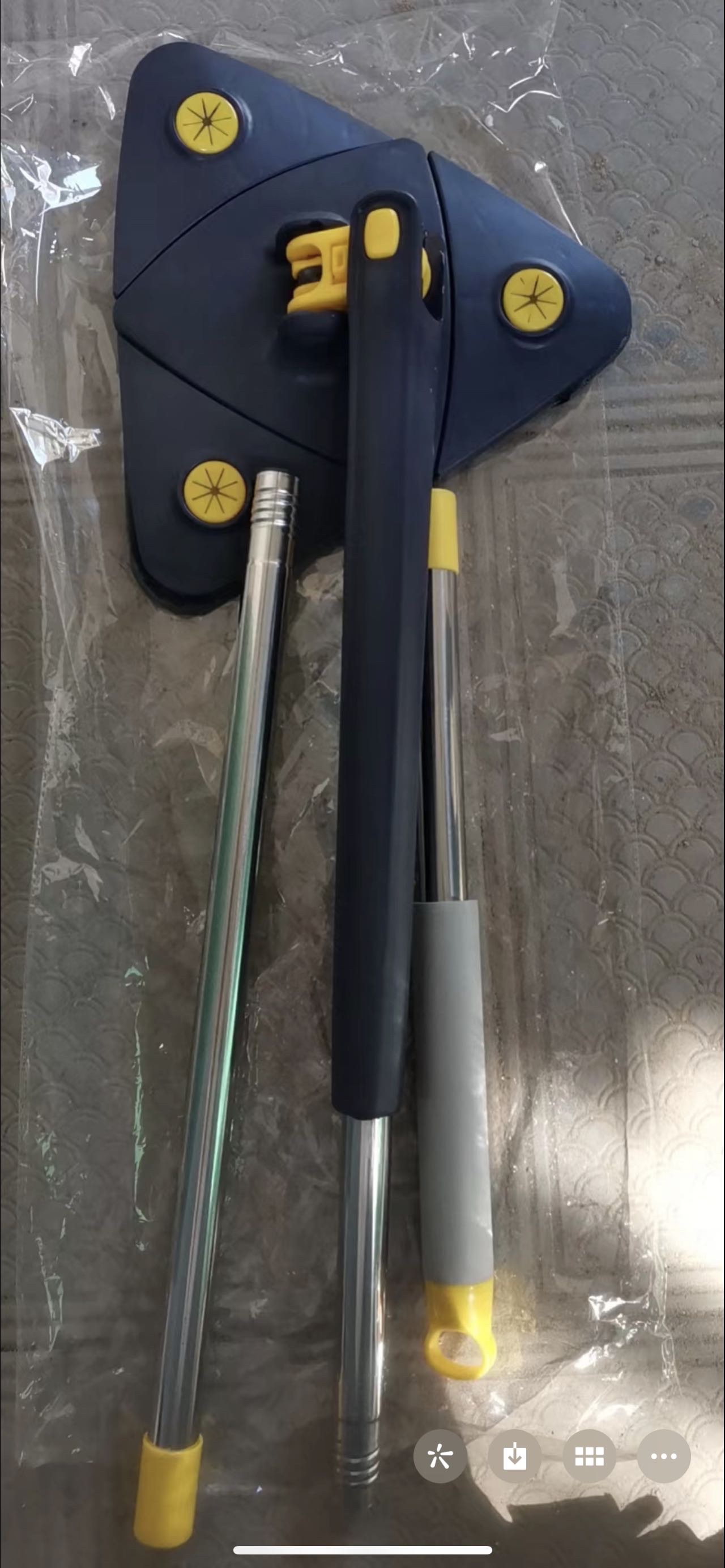 Triangle Twist Water Mop