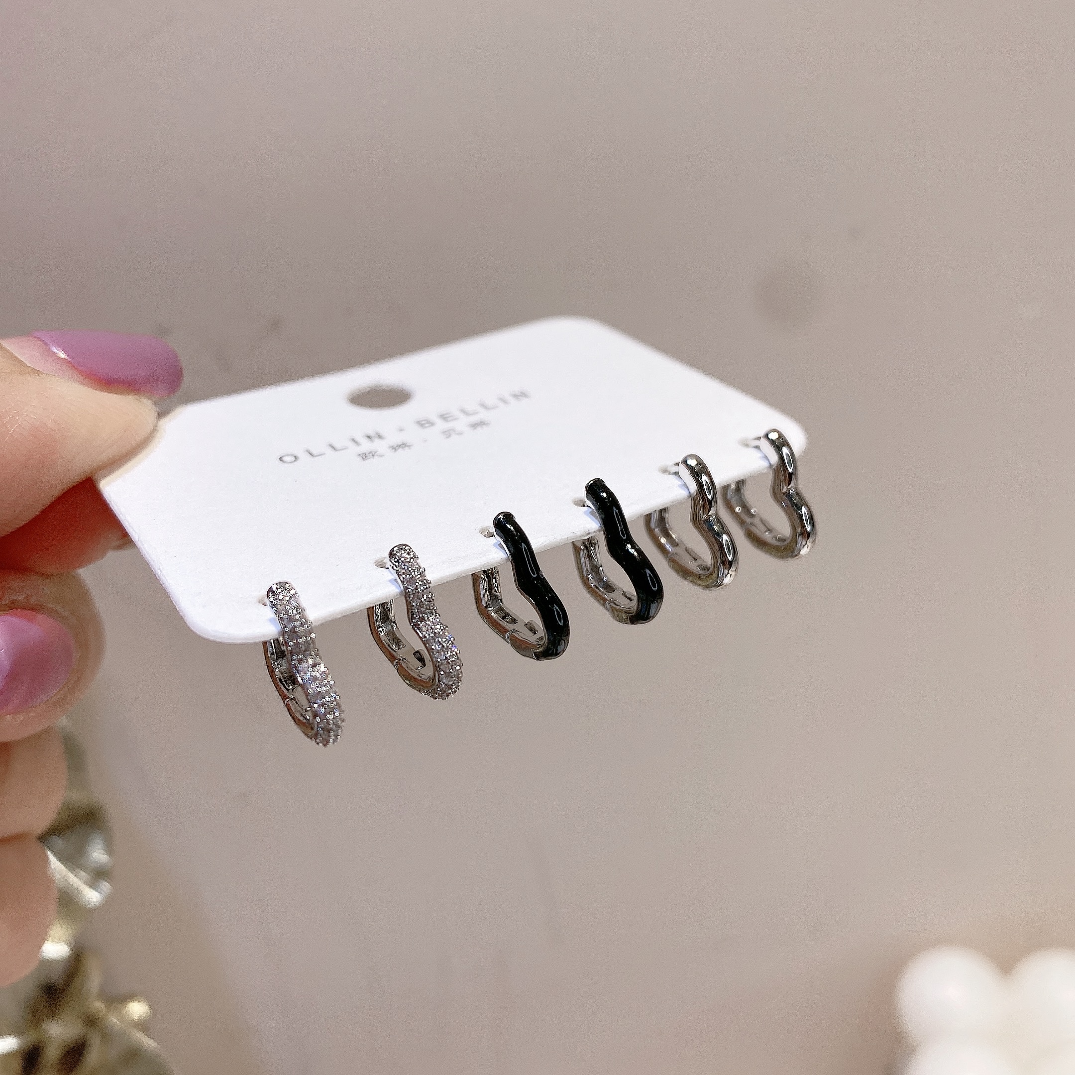 Multiple Pairs Of Earrings New Korean Version Of Fashion Trend Olin. Belline -011 Application Scenario