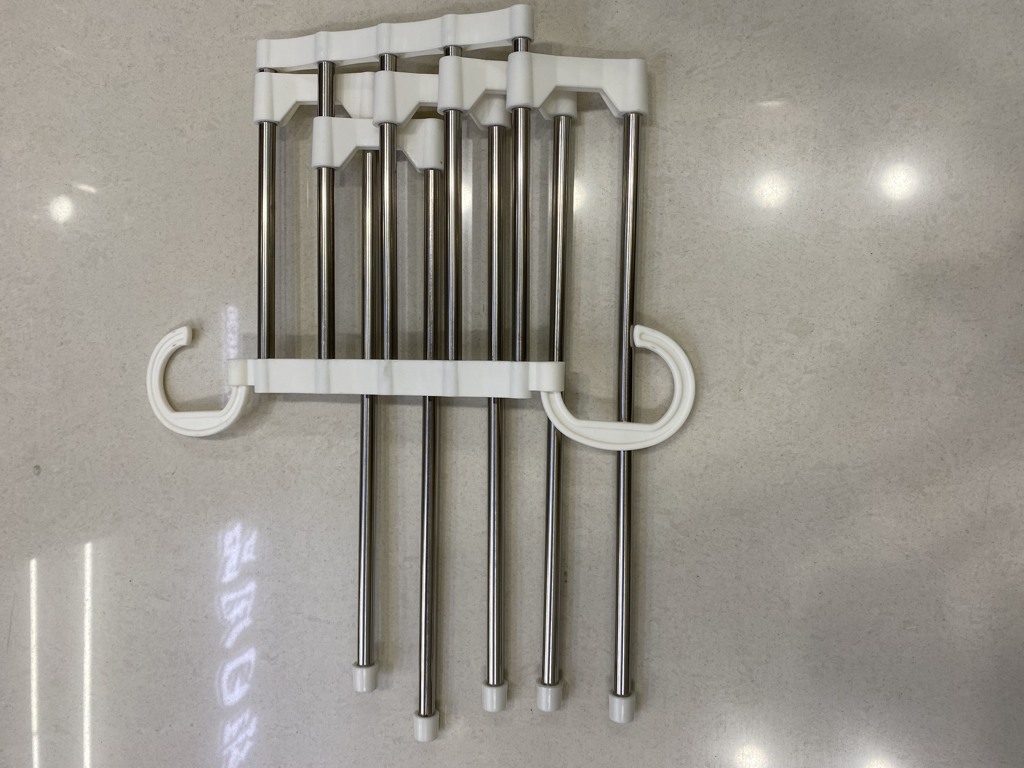 Multilayer trousers rack