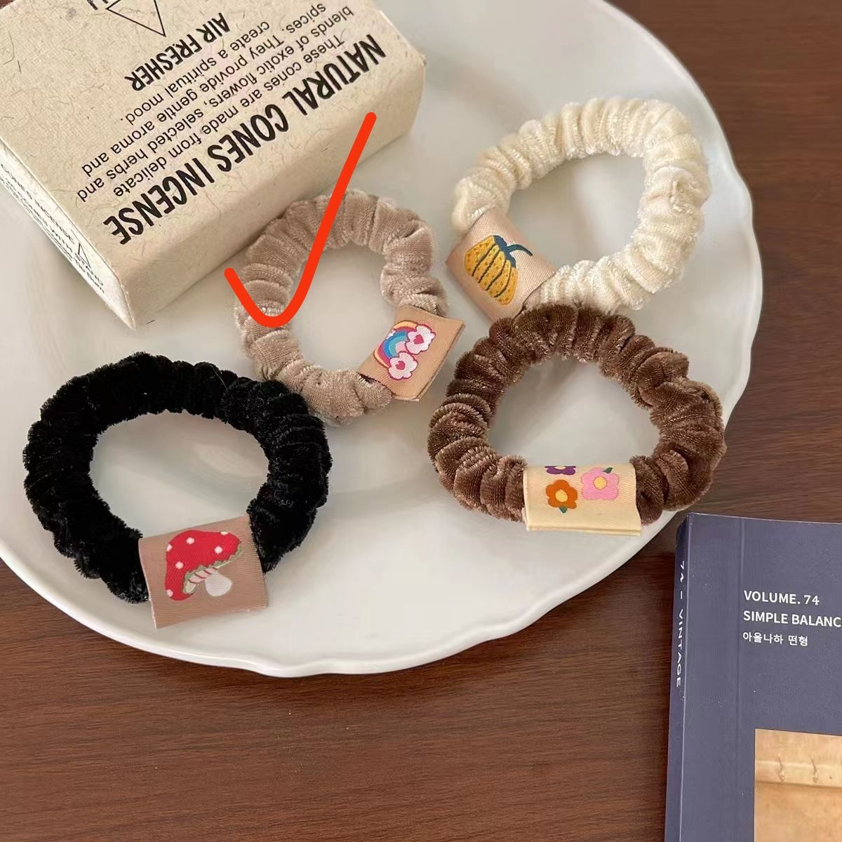 Mink Ring 6 Cross-Border Hot Sale 60 Color Pure Color Bright Color Ding Pig Large Intestine Hair Ring Elastic Hair Ring Manufacturers Directly Supplied Specification drawing