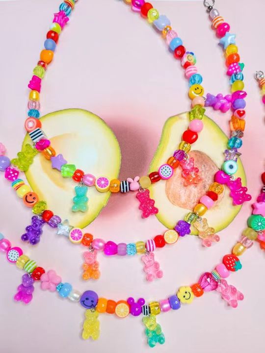 Original children's necklaces: stylish with Insta-recommended fashion accessories