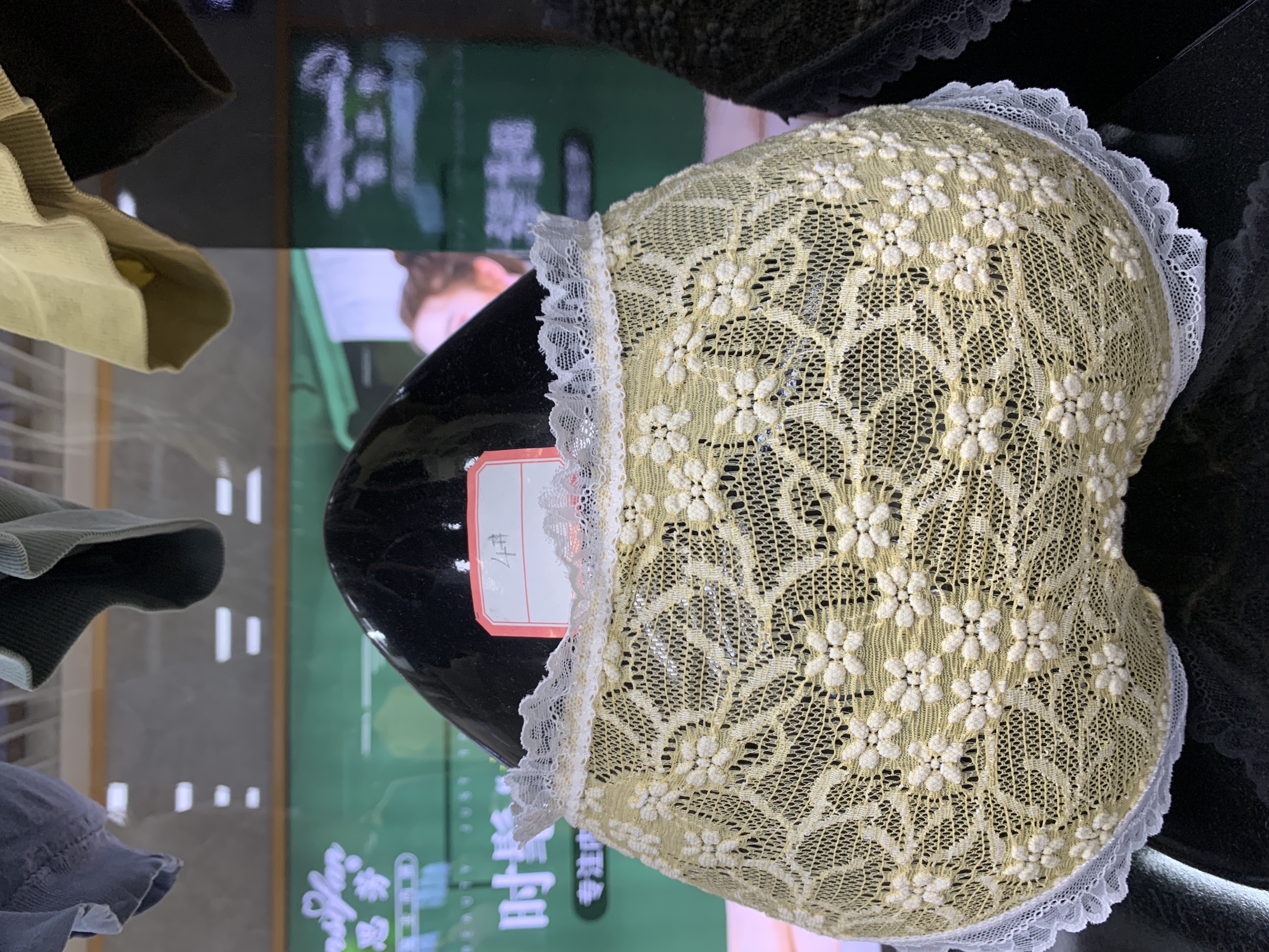 Lace Panties Are Multi-Colored Application Scenario