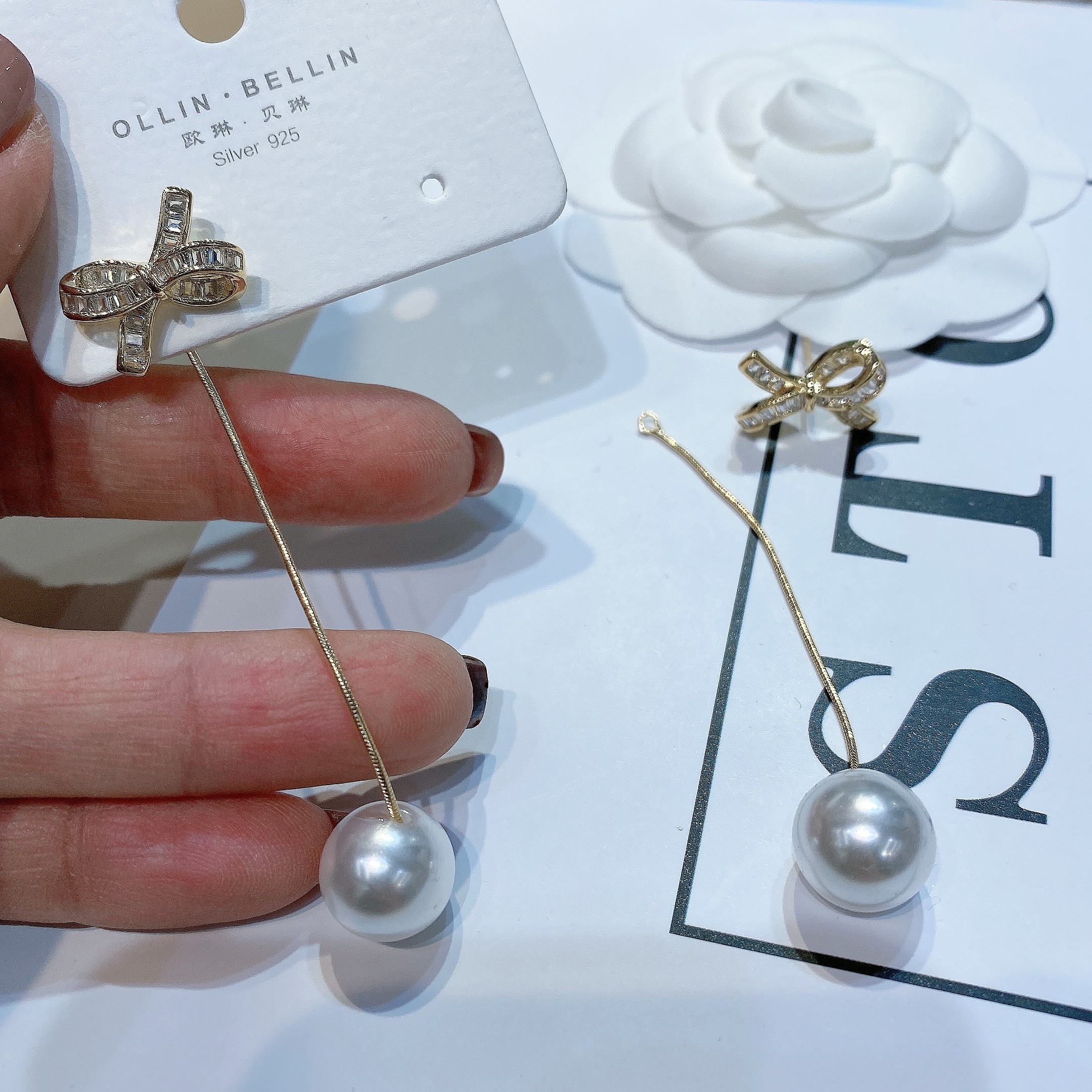 New South Korean Temperament Female Long Zircon Inlaid Flower Tassel Senior Sense Earrings Earrings Earrings Line Europe details Picture