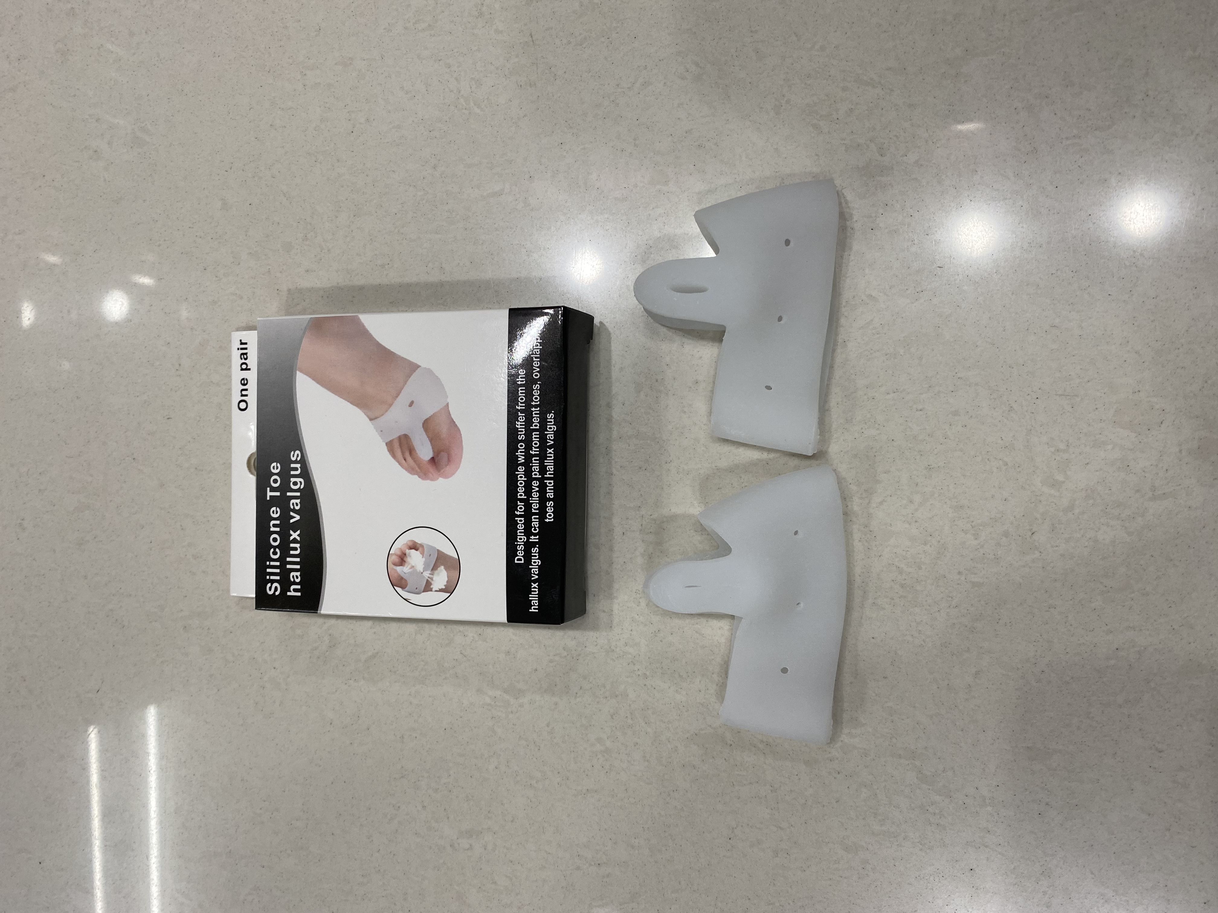 Upper and lower three-hole orthotics