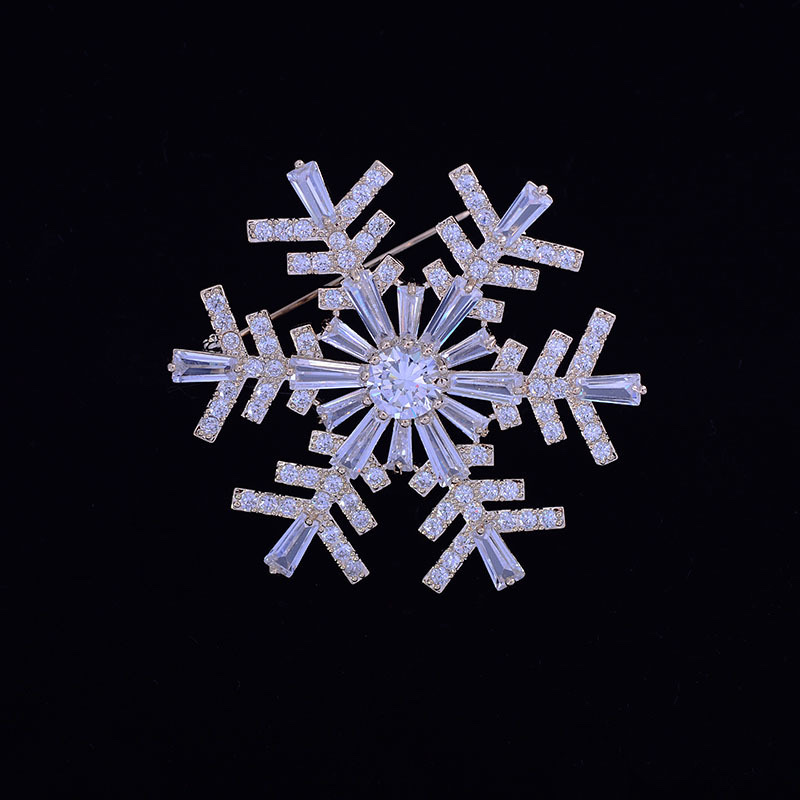 Korean version elegant snowflake zircon brooch creative simple everything suit jacket clothing pin delicate expensive style