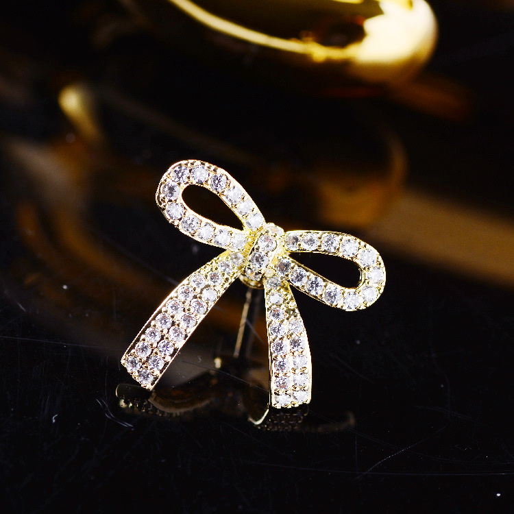 Korean fashion elegant zircon bow brooch simple fashion bow accessories clothing pin personality elegant style