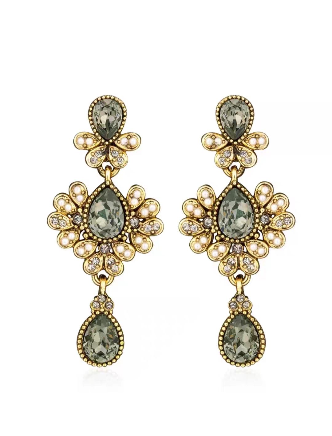 Vintage earrings Imitation gemstone earrings Europe and the United States handmade studs feminine earrings