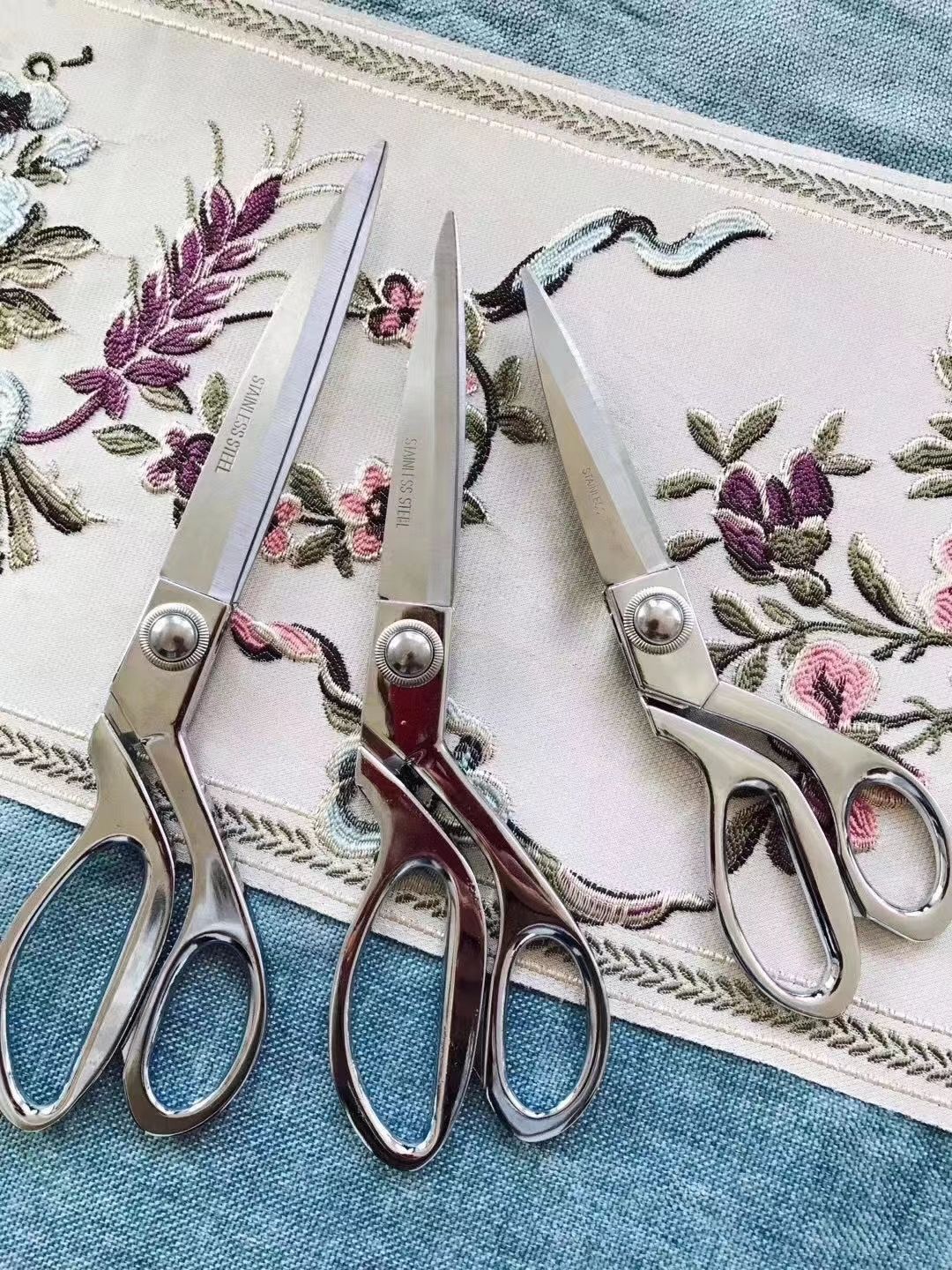 Golden Tailor scissors, hardware knives and scissors, hardware tools, knives and scissors, office and educational knives and scissors tools, tailor scissors, Golden tailor scissors, silver tailor scissors undefined