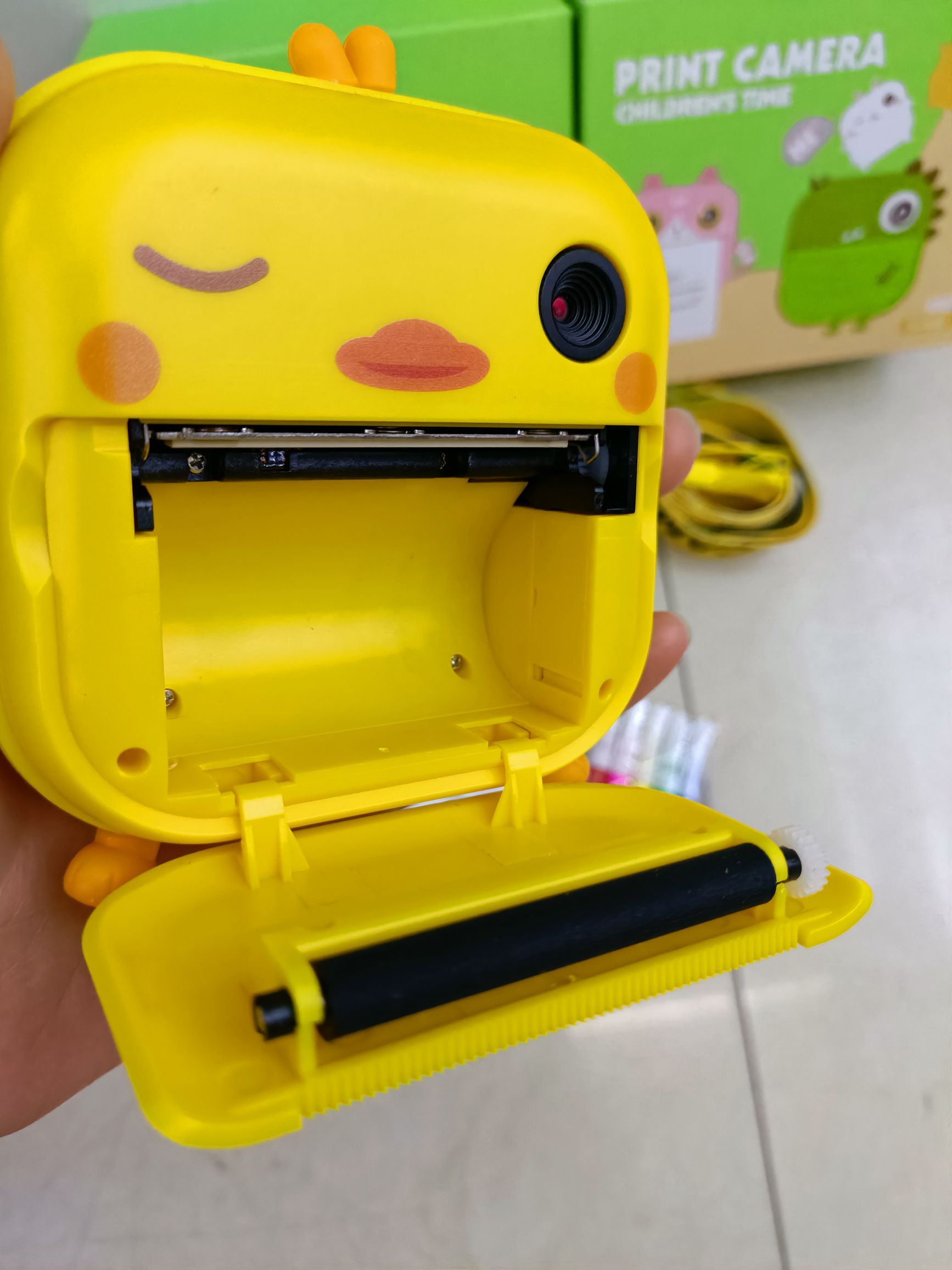 M2 Polaroid kids digital camera Cute cartoon mini HD printing camera Item Picture