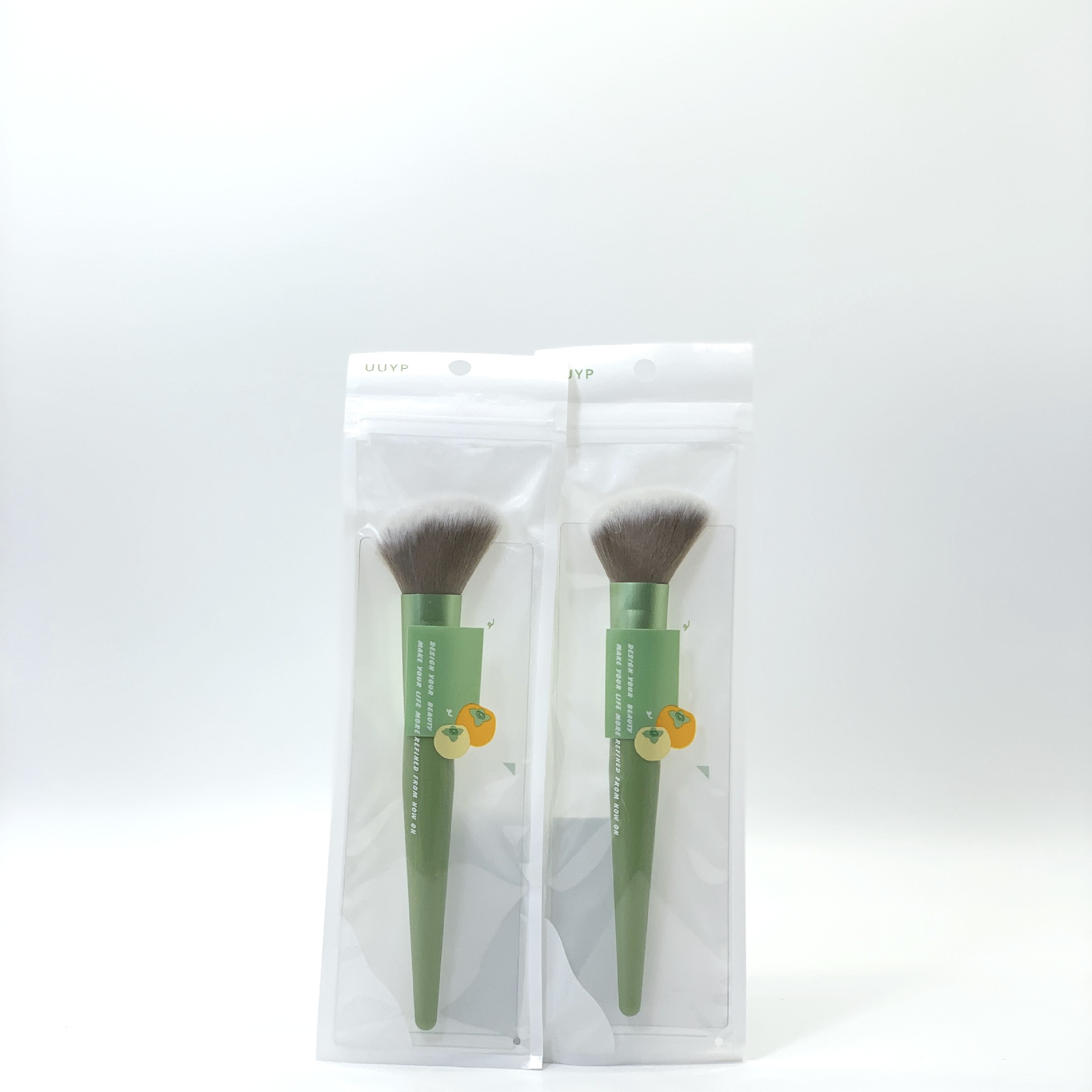 Weekend Garden Series Portable diagonal blush brush