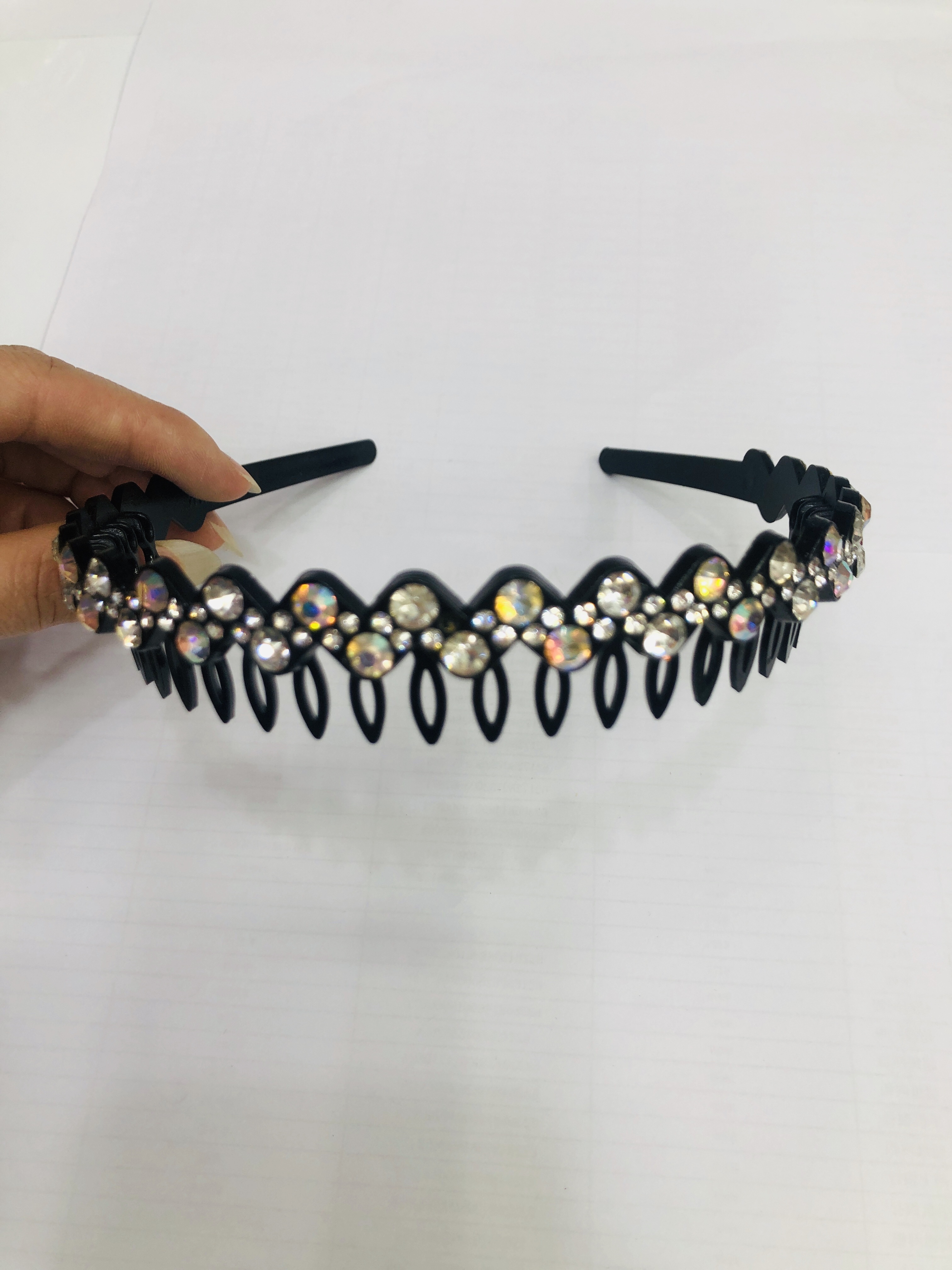 Headband Korean comb rhinestone simple non-slip headband Headband Face wash teeth hair clip Headband Adult top clip grottoes hair clip thumbnail
