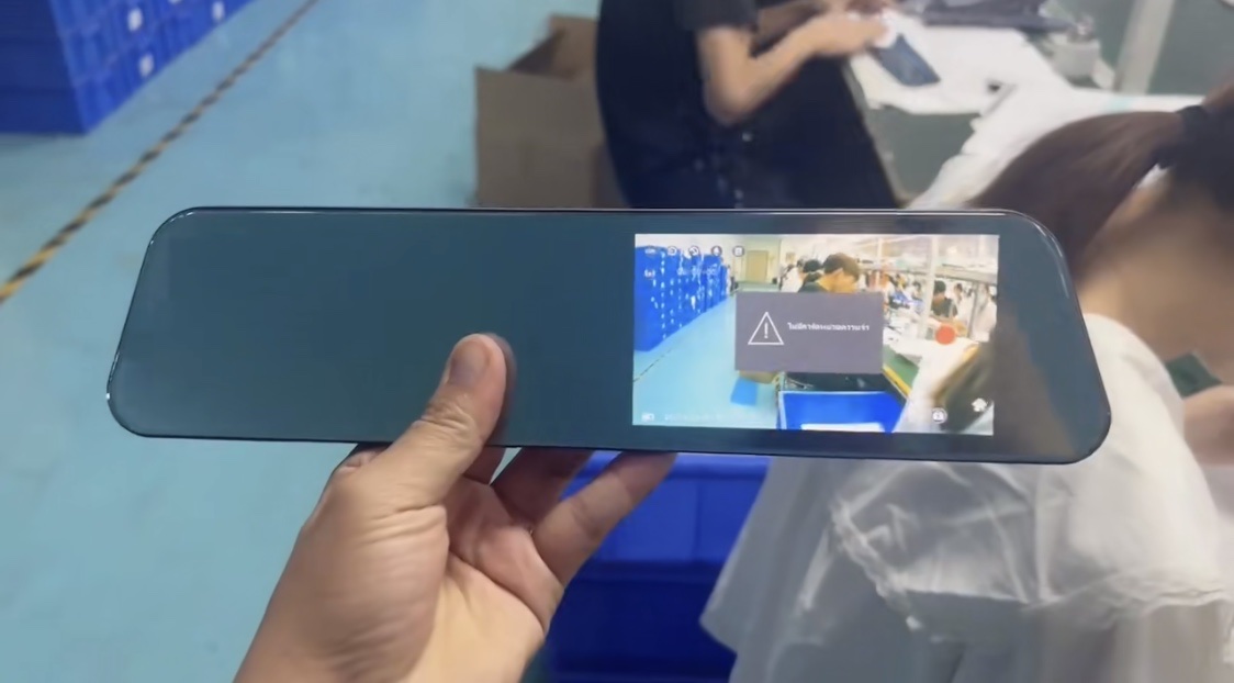 5.18 Inches Mirror Car Blackbox Dvr. 5.18 Inches Mirror Car Blackbox Dvr