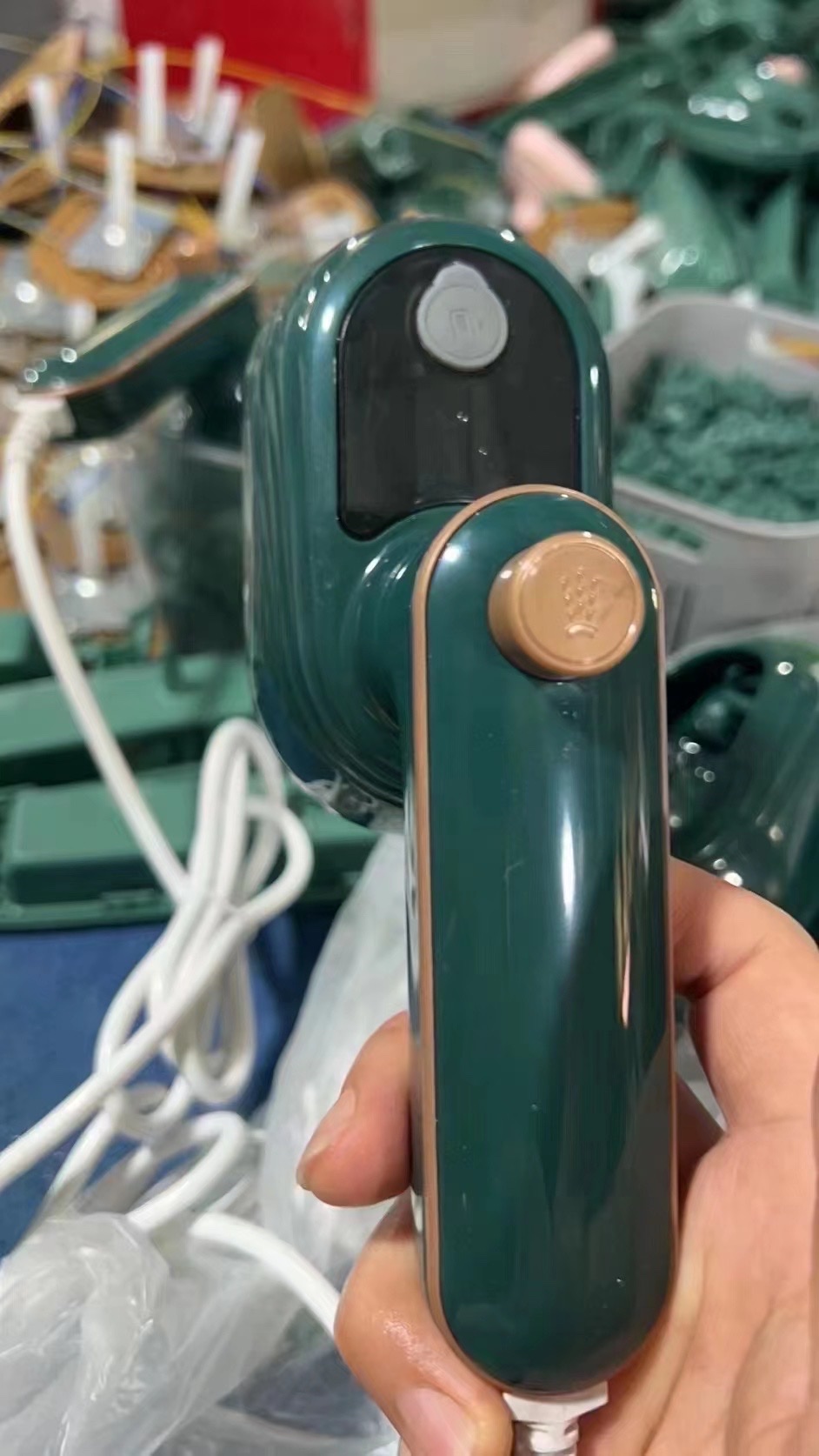 🆕 New Model 🆕 Mini Electric Iron. 🆕 New Model 🆕 Mini Electric Iron.
