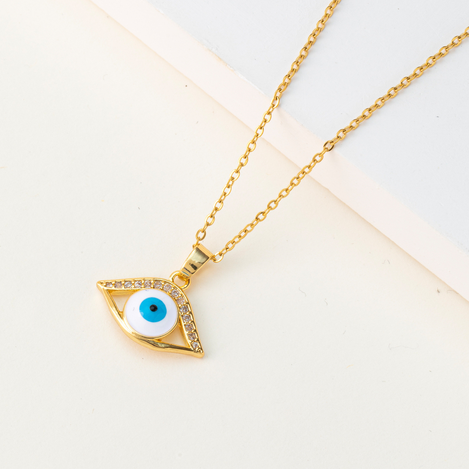 Factory Goods Direct European And American Cross-Border Devil's Eye Pendant Necklace Personality Fashion Color Stainless Steel Collarbone Chain Application Scenario