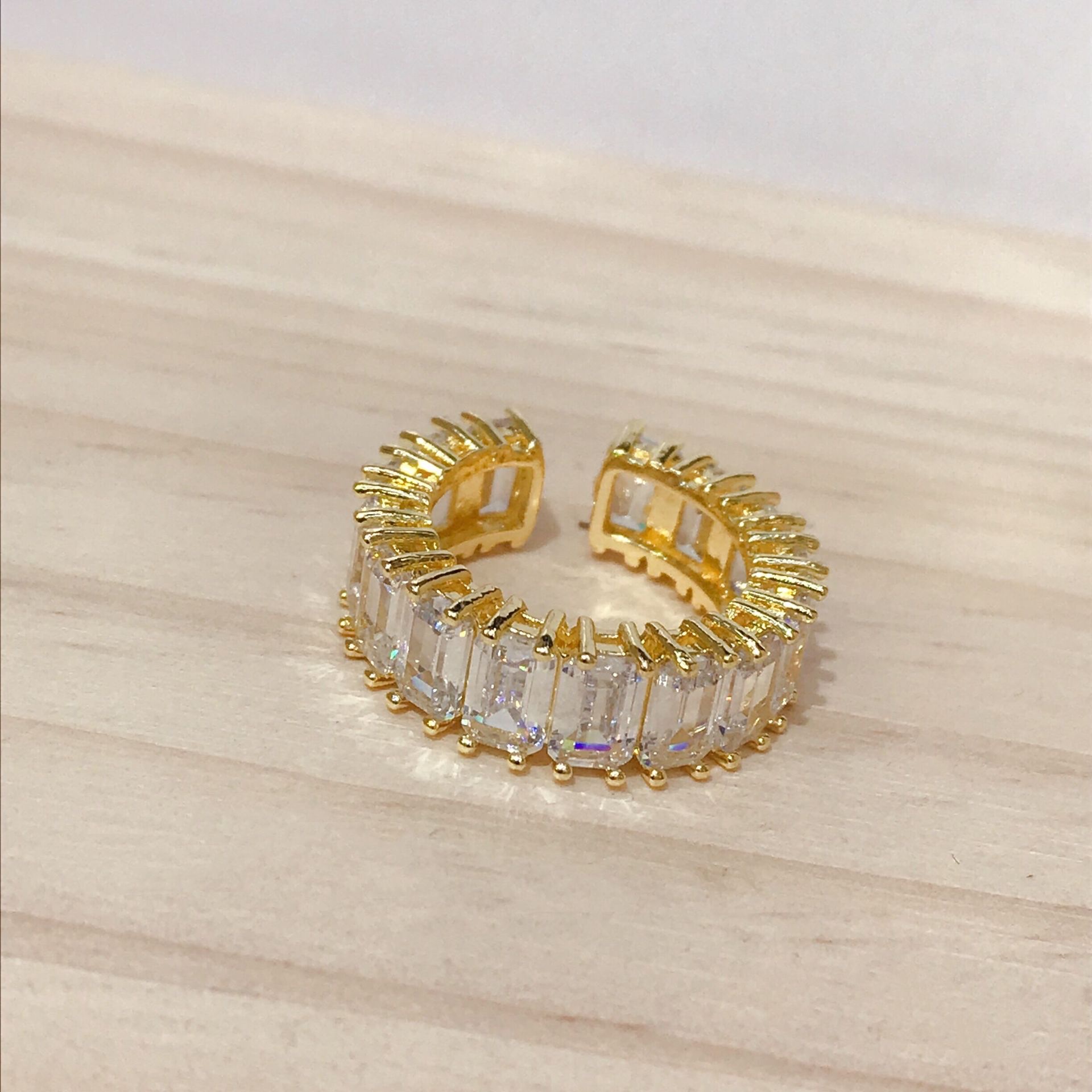 Net Red Explosive Cold Wind Geometric Color Crystal Rainbow Rectangular Open Ring Ring Open Ring Japanese And Korean Sen Application Scenario