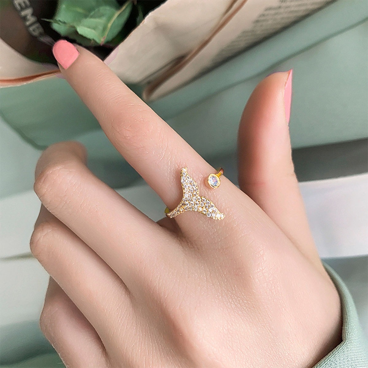 Net Red With Cold Zircon Fishtail Ring Fashion Boudoir Everything Small Fresh Gift Opening Adjustable Ring Application Scenario