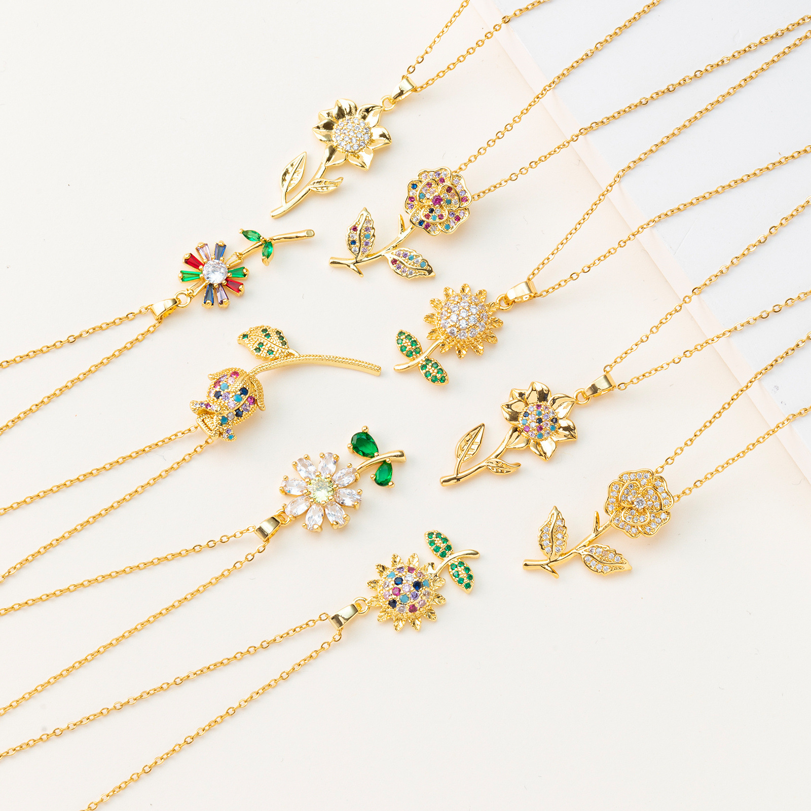 European And American Light Luxury Full Diamond Zircon Sunflower Flower Pendant Necklace Female Simple Niche Collarbone Chain Net Red Jewelry
