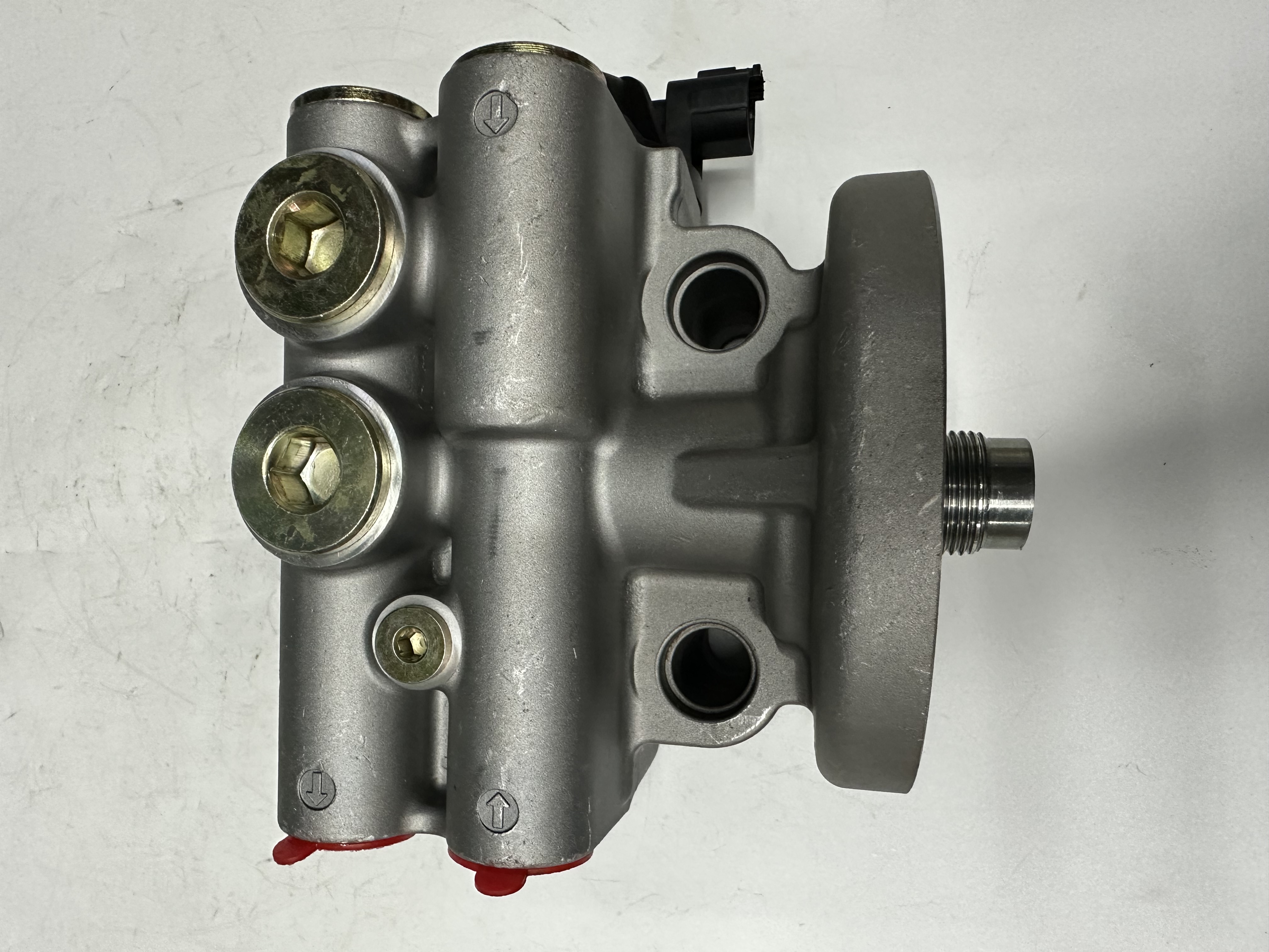 American construction machinery fuel filter base 1908970