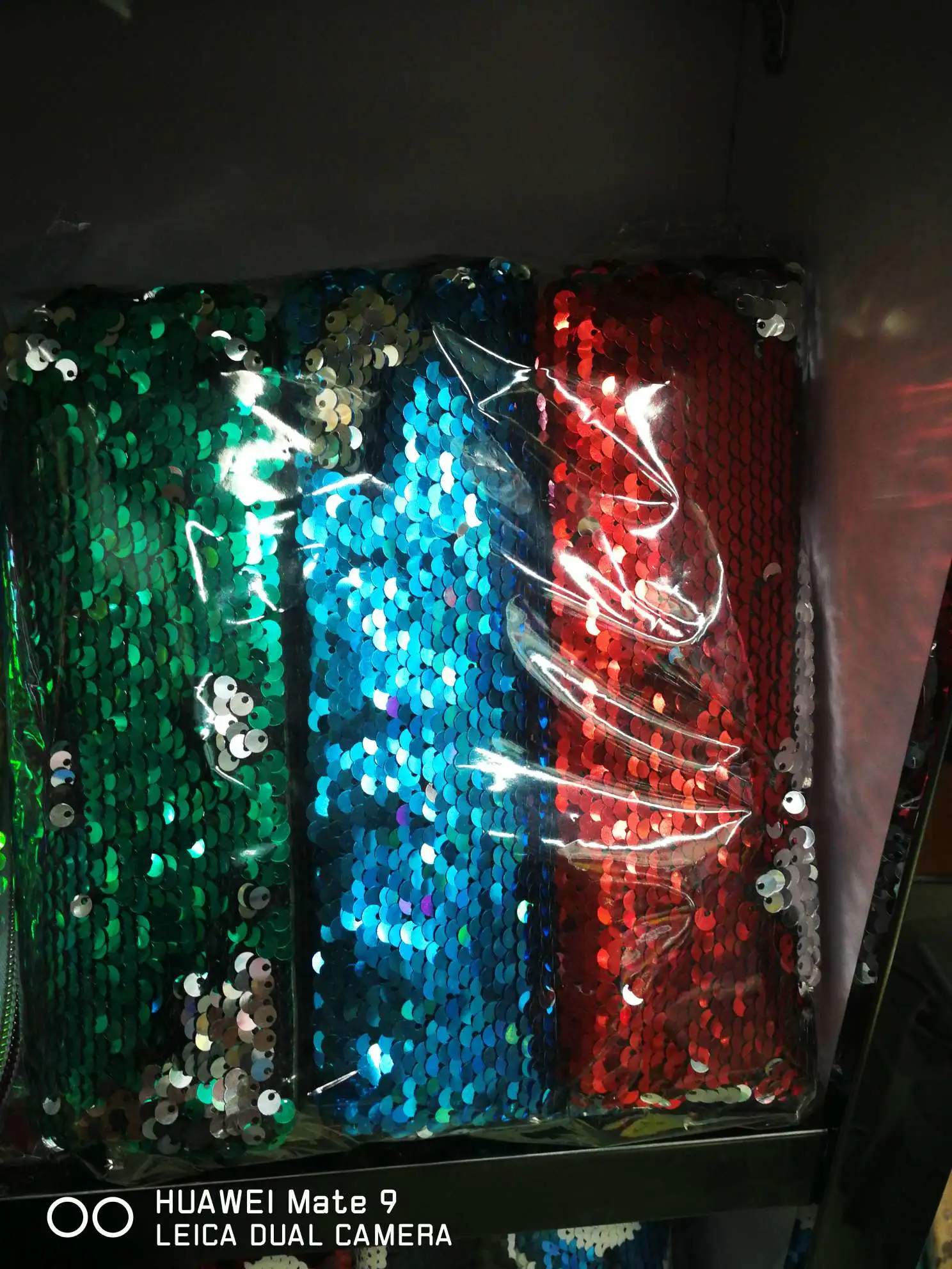 学习用品亮片笔袋亮片笔袋