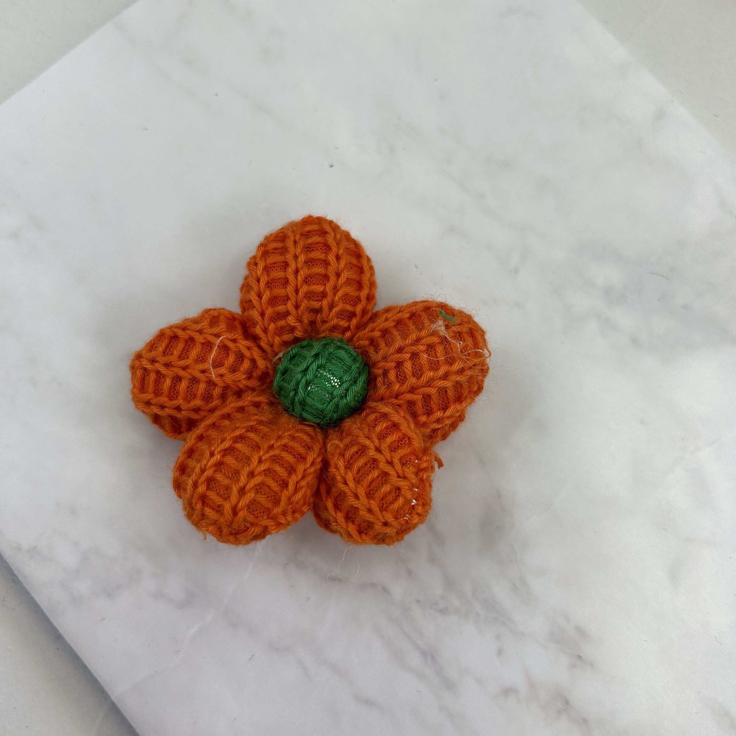 [Stock] Autumn And Winter New Knitted Five-Petal Flower Accessories Wholesale Specification drawing