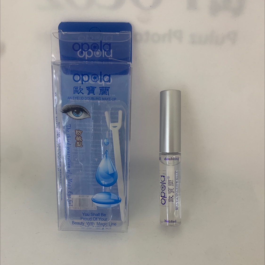 Oberland False Eyelash Glue Item Picture