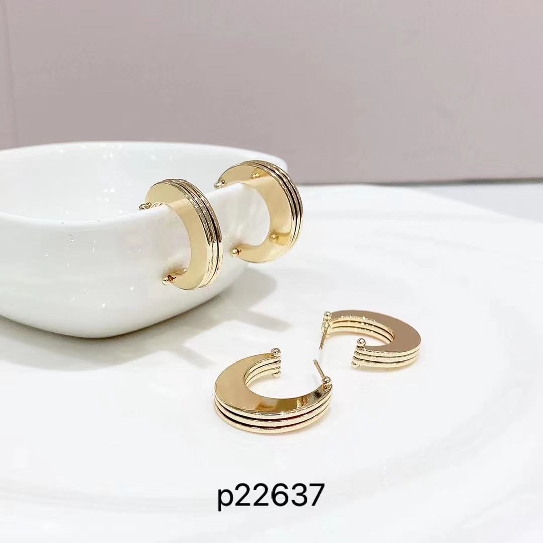Large C earrings with multiple buckle thumbnail