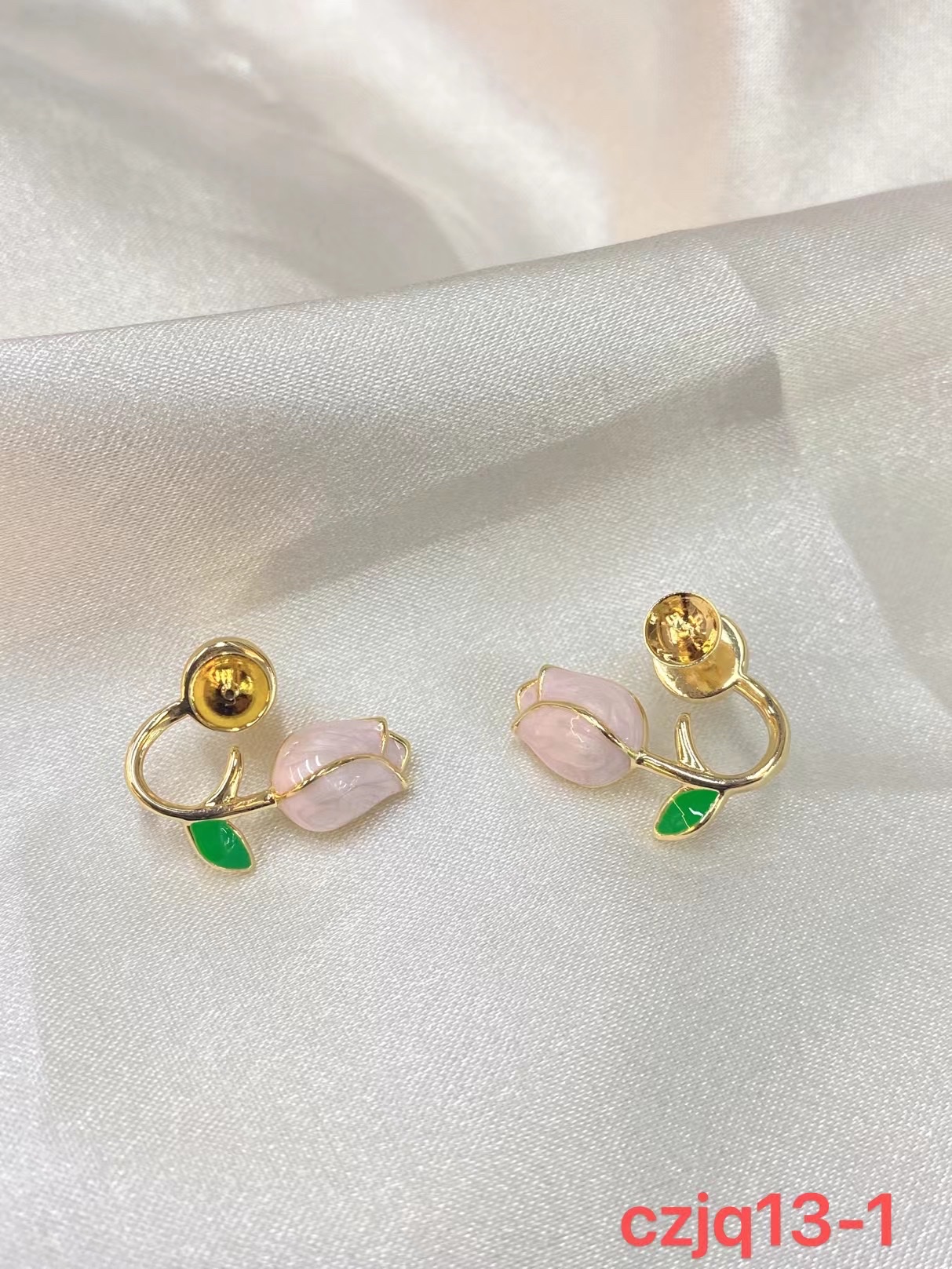 Rose earrings thumbnail