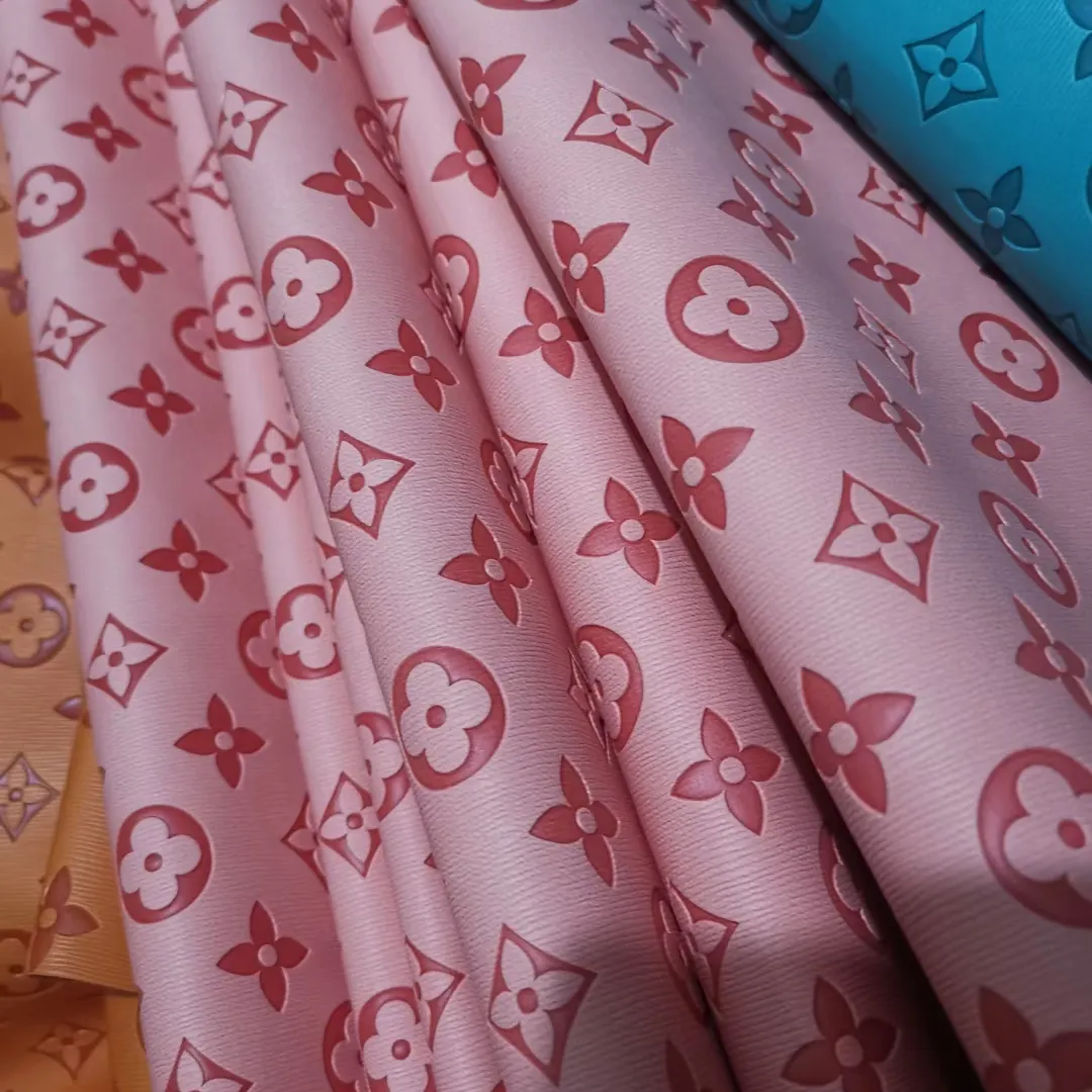 厂家直销皮革人造革PVC皮革PU皮革半PU皮革皮革面料26