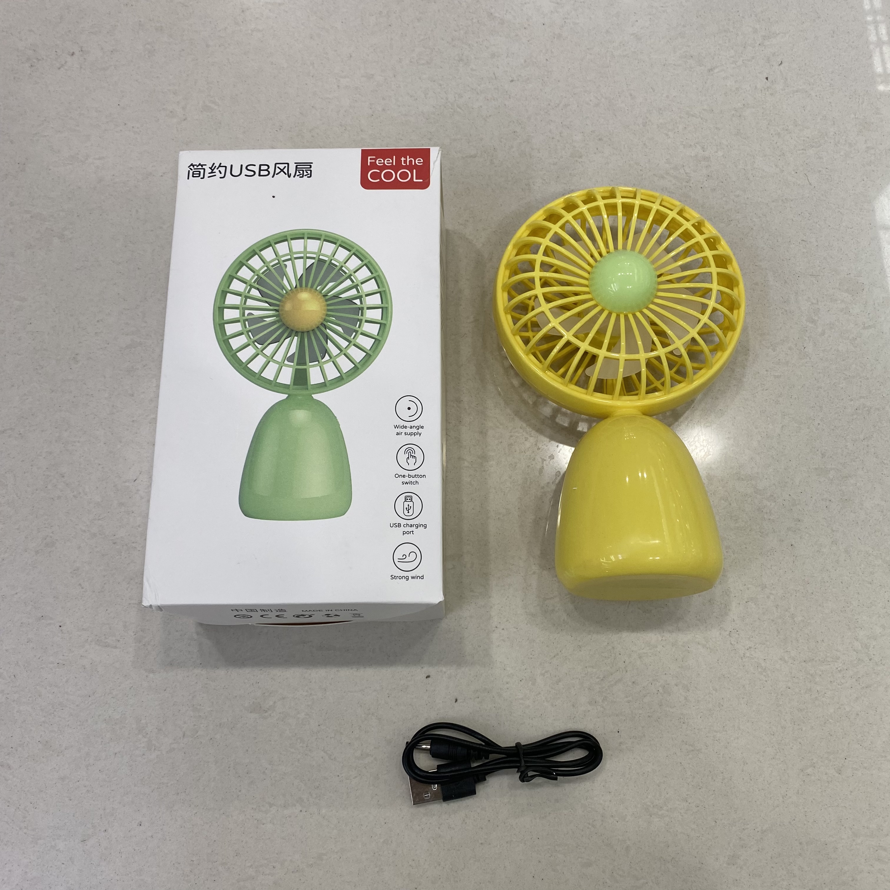 Simple mini desktop small fan Rechargeable summer student dormitory desktop cooling electric fan
