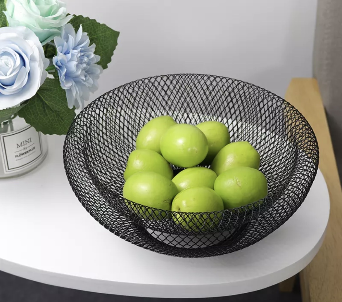 Simple Wrought Iron Fruit Basket Living Room Fruit Tray Household Creative Fruit Basket Hollowed Out Snack Basket details Picture